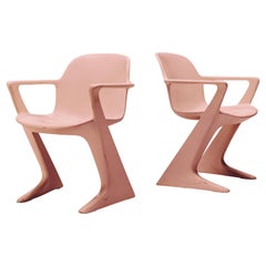 Ernst Moeckl chaises de salle à manger Kangaroo en rose doux