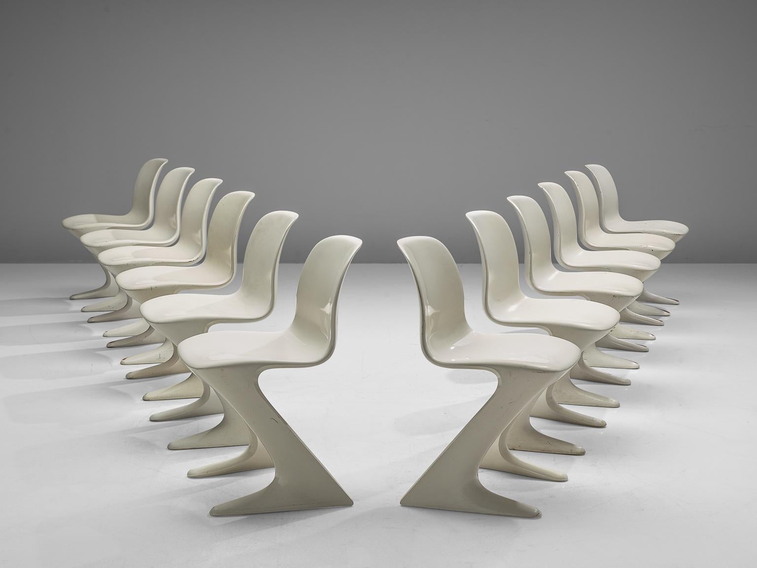 Ernst Moeckl for Trabant, 'Z' chairs, fiberglass, Germany, 1968

This set of Kangaroo chairs is designed by Ernste Moeckl in 1968. The chair is also called the Z-chair, referring to its shape. During the period of the Iron Curtain, the Panton Chair