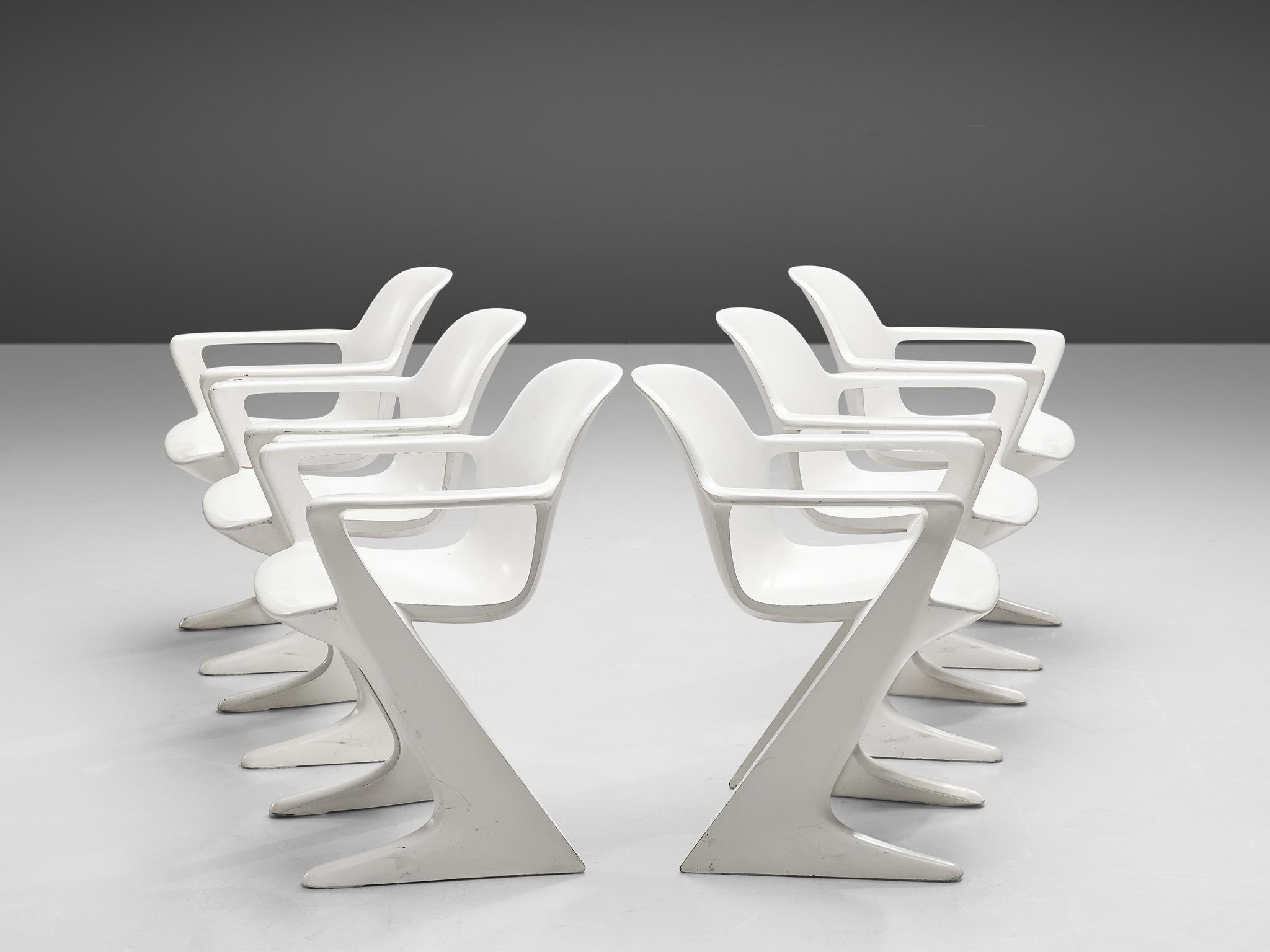 Ernst Moeckl for Trabant, 'Z' armchairs in original finish, fiberglass, Germany, 1968

This set of white Kangaroo chairs is designed by Ernst Moeckl in 1968. The chair is also called the Z-chair, referring to its shape. During the period of the Iron