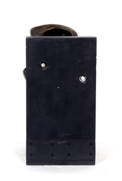 Monument in Ehren der Toten, Bronzeskulptur von Neizvestny