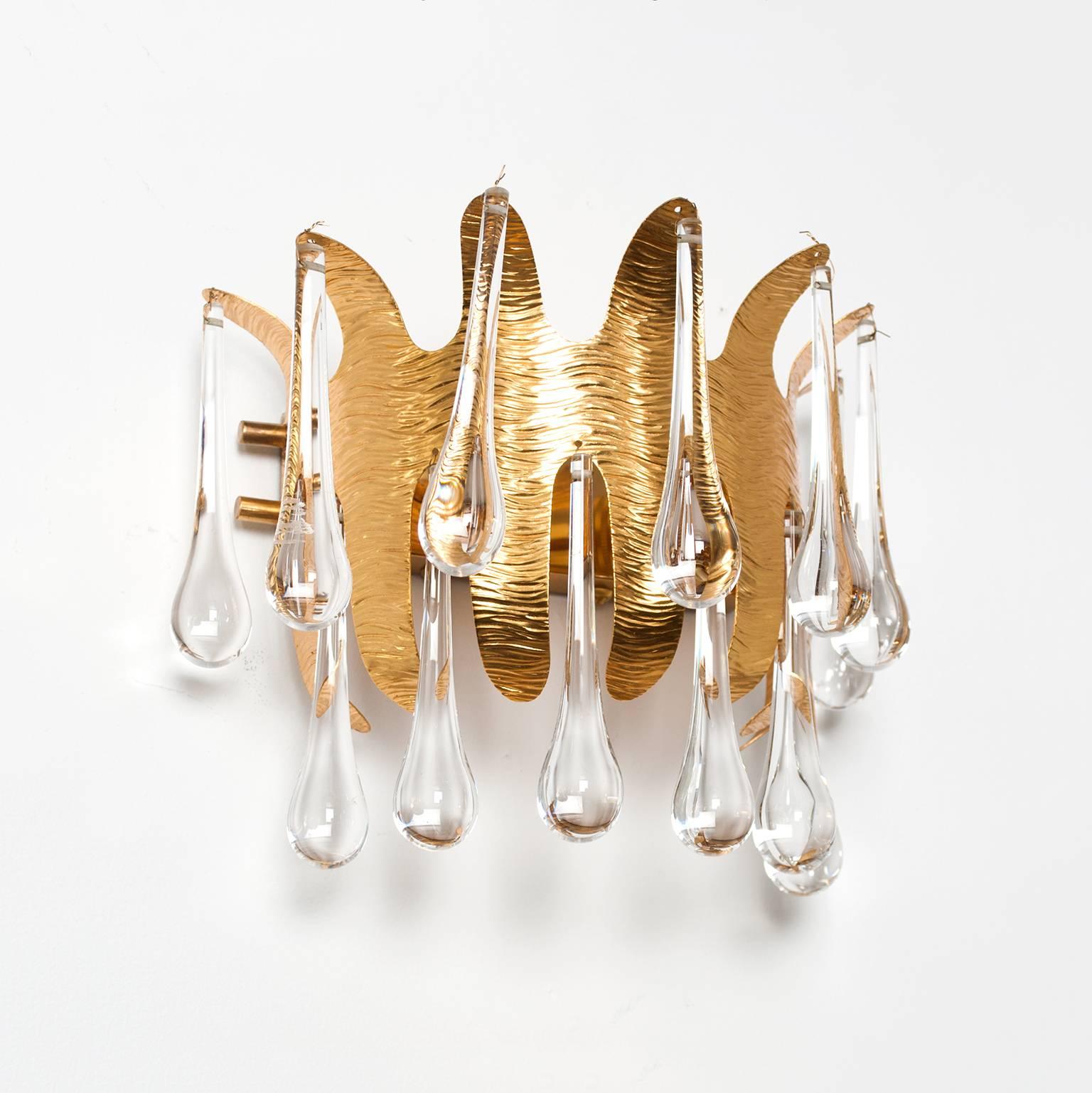 Mid-Century Modern Ernst Palme pour Palwa - Appliques en forme de couronne dorée modernes mi-siècle, 2 niveaux de cristaux en vente