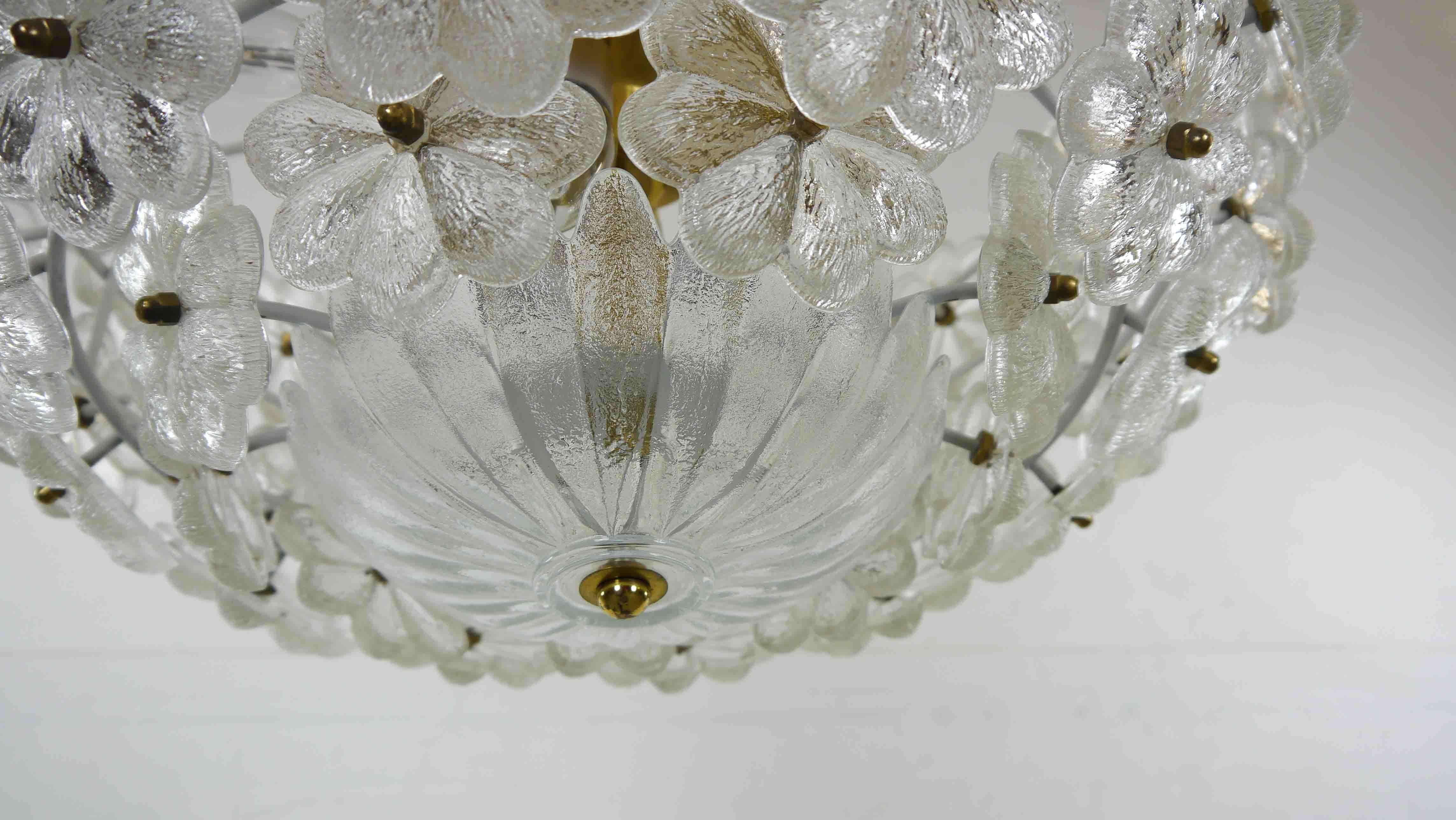 Midcentury Large and Stunning Glass Chandelier by Ernst Palme Glassflowers 60s  In Good Condition In Halle, DE
