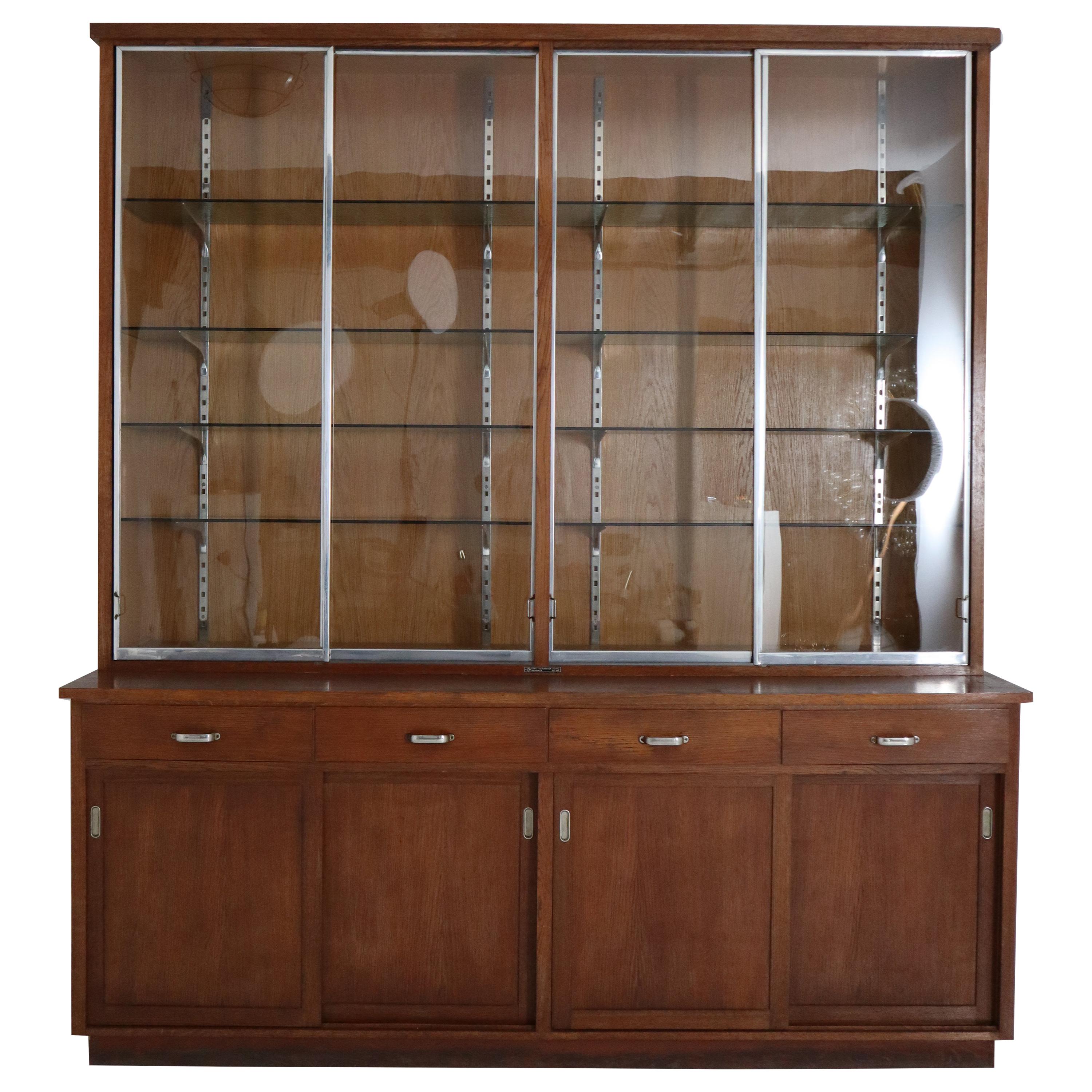 Ernst Rockhausen Bauhaus Style Plywood and Oak Display Cabinet, Germany, 1920s For Sale