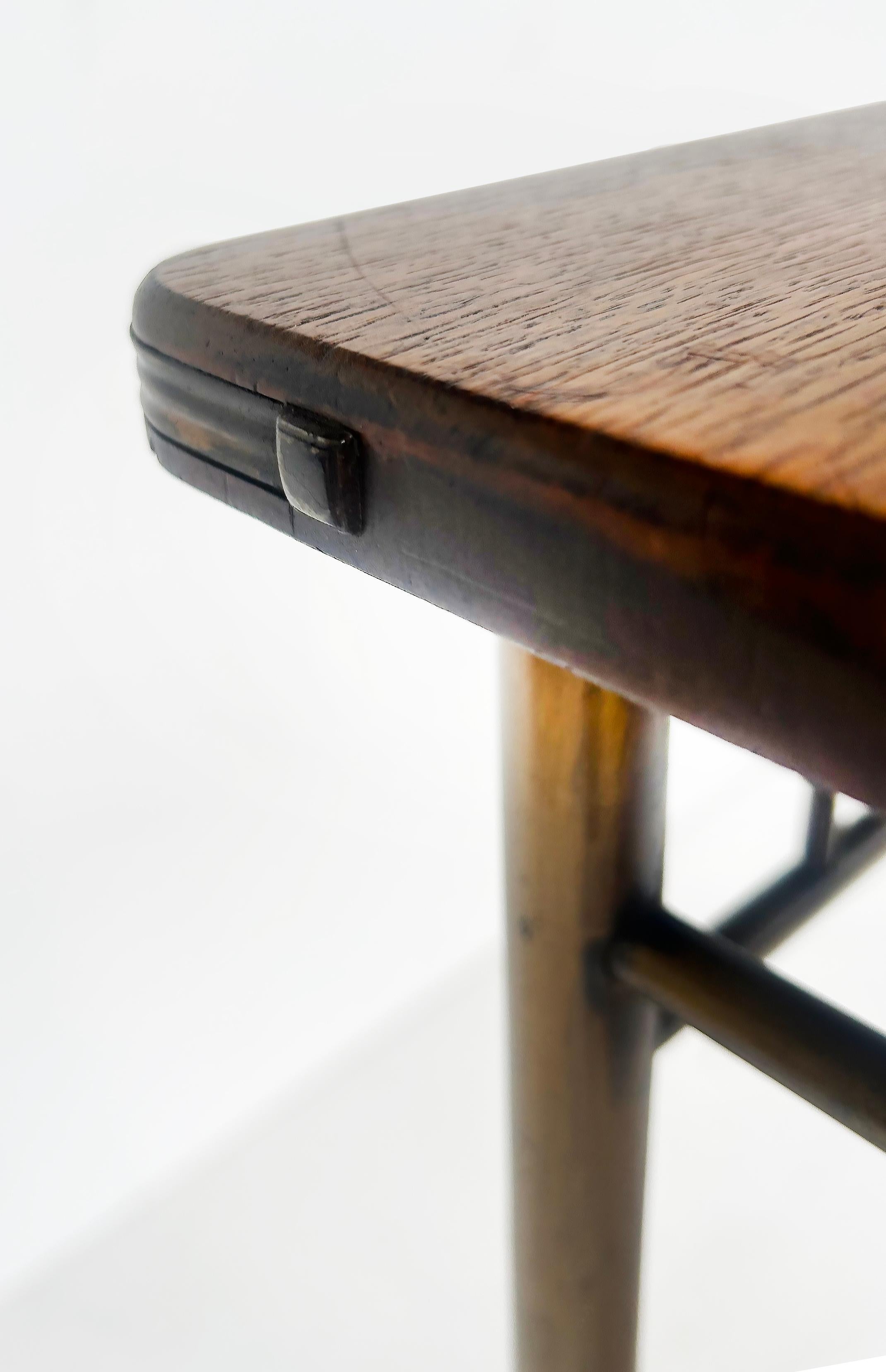 Pedestal de madera y latón Ernst Rockhausen de la artesanía alemana en venta 2