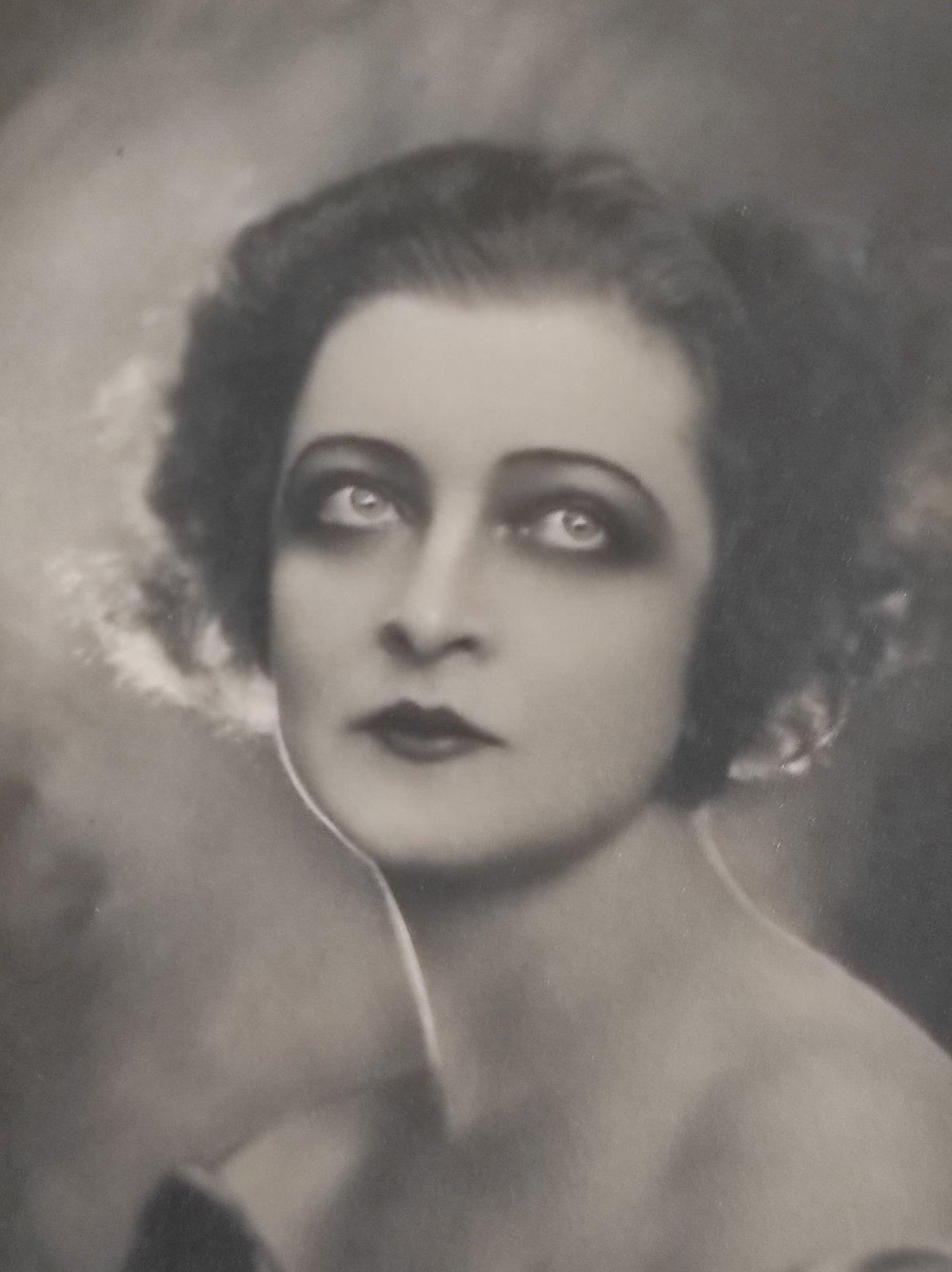 Art Deco Ernst Schneider Photography Of Elsa Kruger Berlin 1930s For Sale