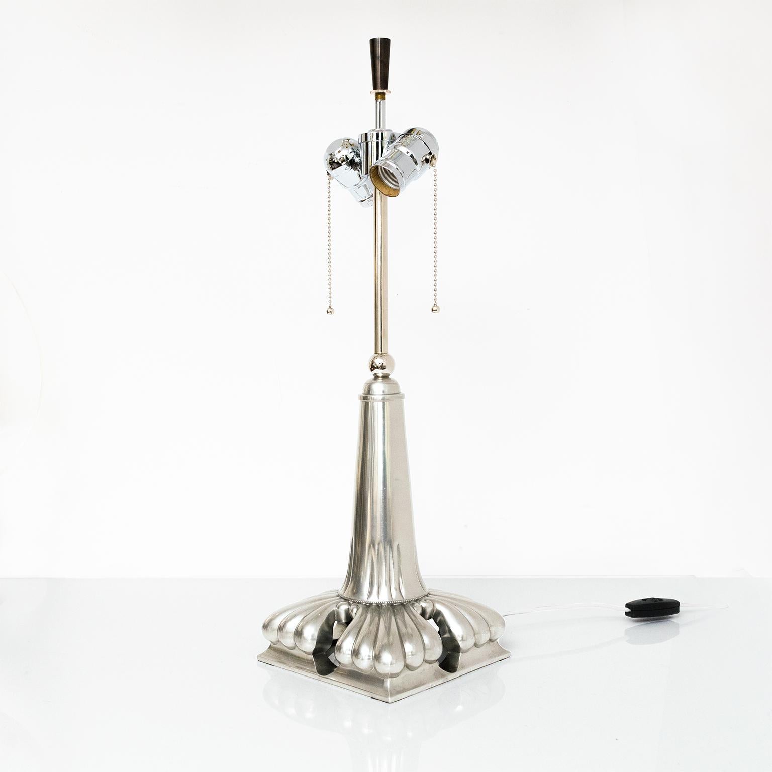 Ernst Svedbom, Svenskt Tenn, Pewter Table Lamp, Swedish Grace 1937 In Good Condition In New York, NY