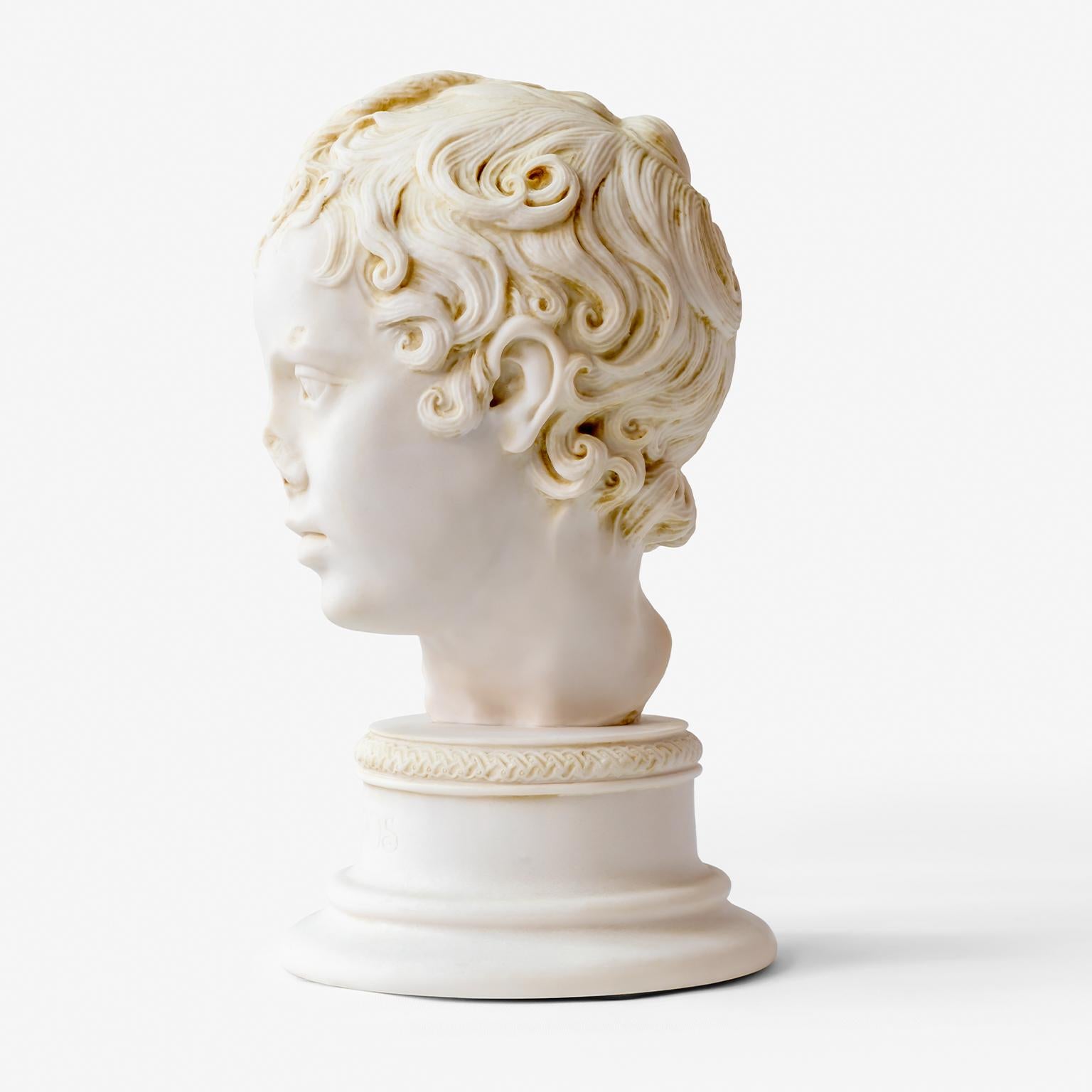 Turc Buste d'Eros n° 1 - Statue réalisée avec de la poudre de marbre comprimée / Musée d'Istanbul en vente