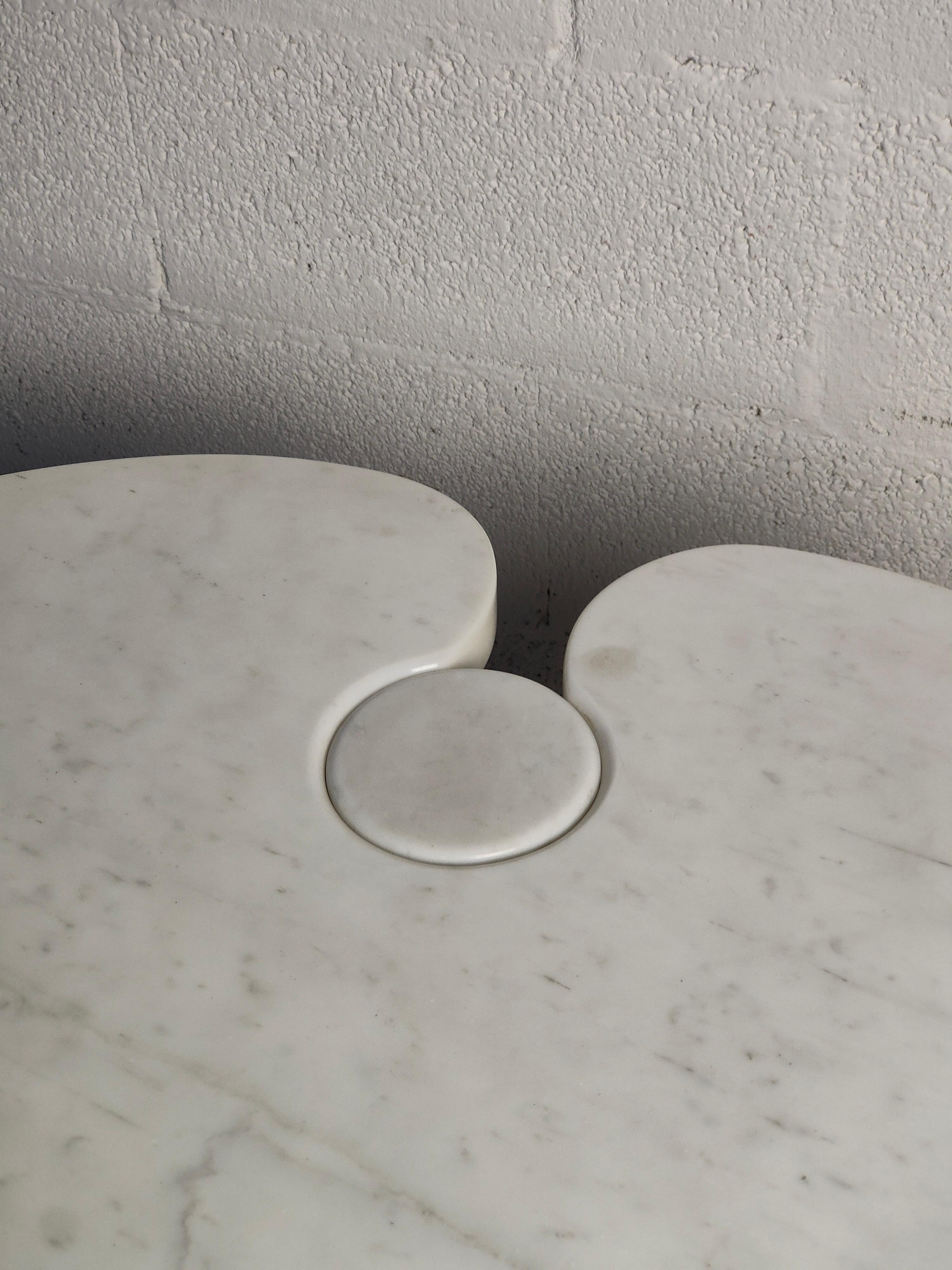 Eros Carrara Marble Side Table by Angelo Mangiarotti for Skipper 70s In Good Condition In Padova, IT