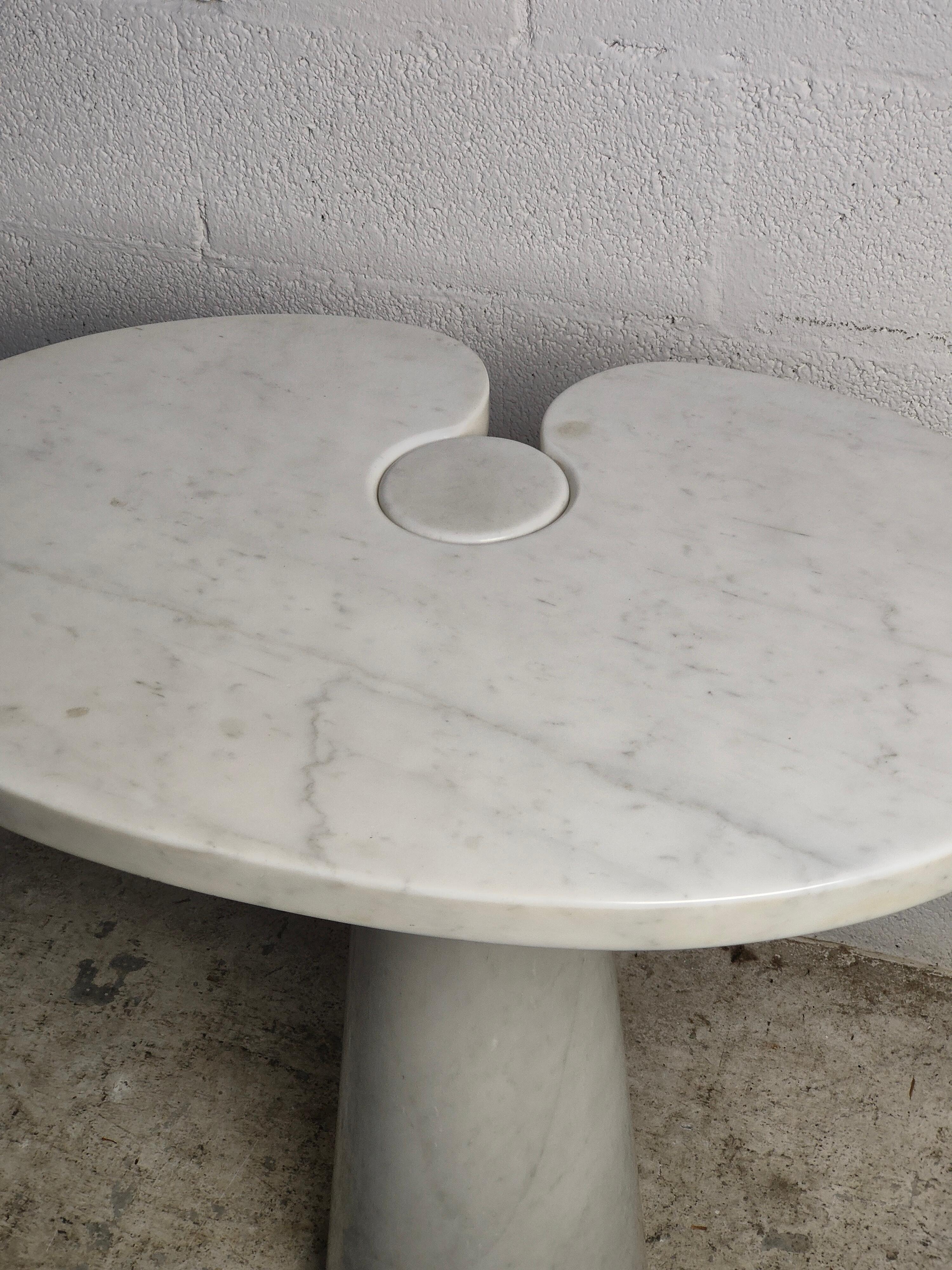 Late 20th Century Eros Carrara Marble Side Table by Angelo Mangiarotti for Skipper 70s