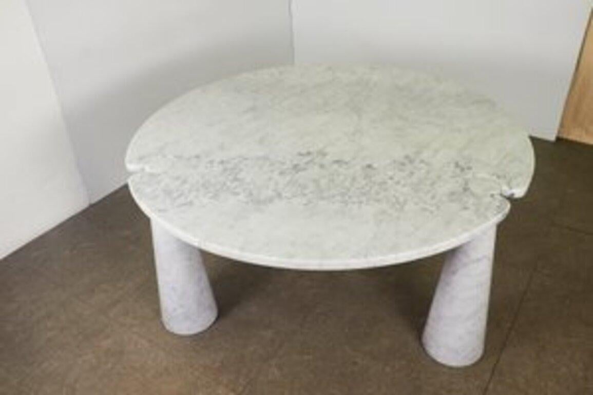 Eros Dining Table in White Marble by Angelo Mangiarotti for Skipper, 1970s In Fair Condition In Torino, IT