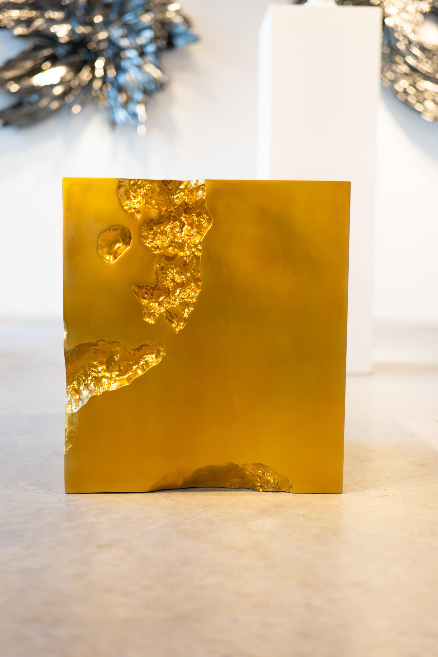 Erosia Beistelltisch - Gold (21. Jahrhundert und zeitgenössisch) im Angebot