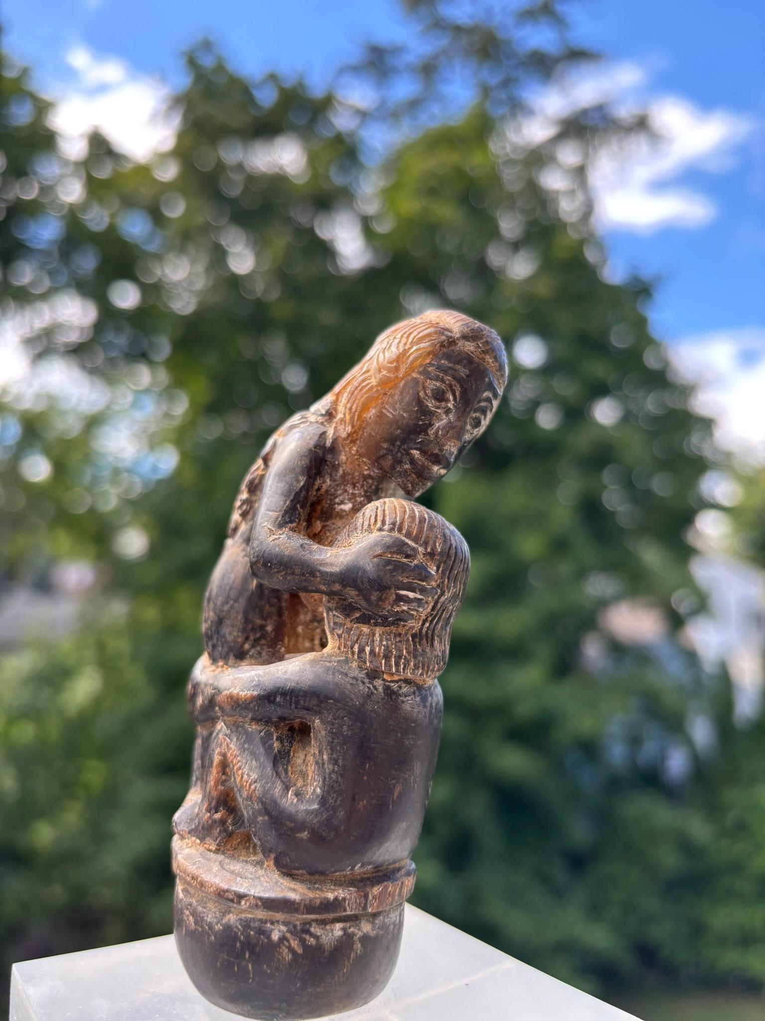 Poignée de Kris érotique en corne sculptée, début du 20ème siècle, Bali Indonésie en vente 2