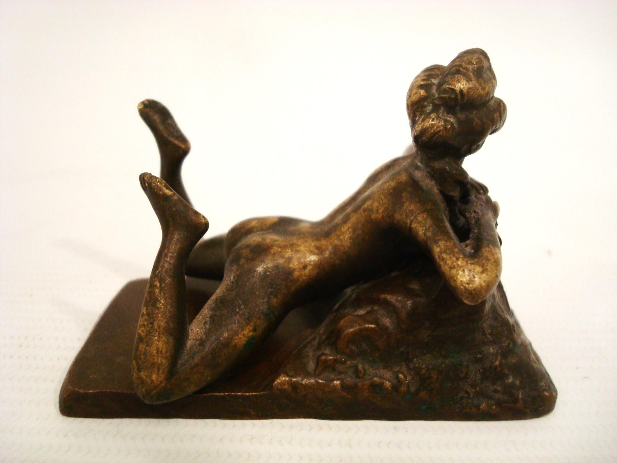 Austrian Erotic - Nude Viena Bronze Sculpture / Paperweight. Austria 1900´s For Sale