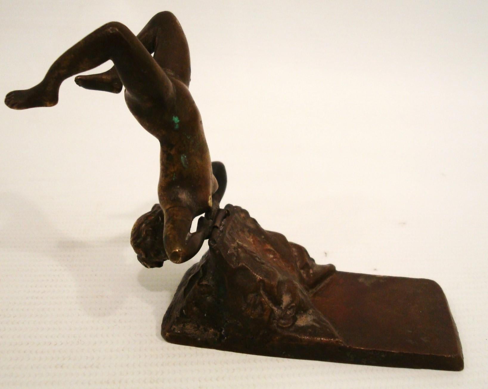 20th Century Erotic - Nude Viena Bronze Sculpture / Paperweight. Austria 1900´s For Sale