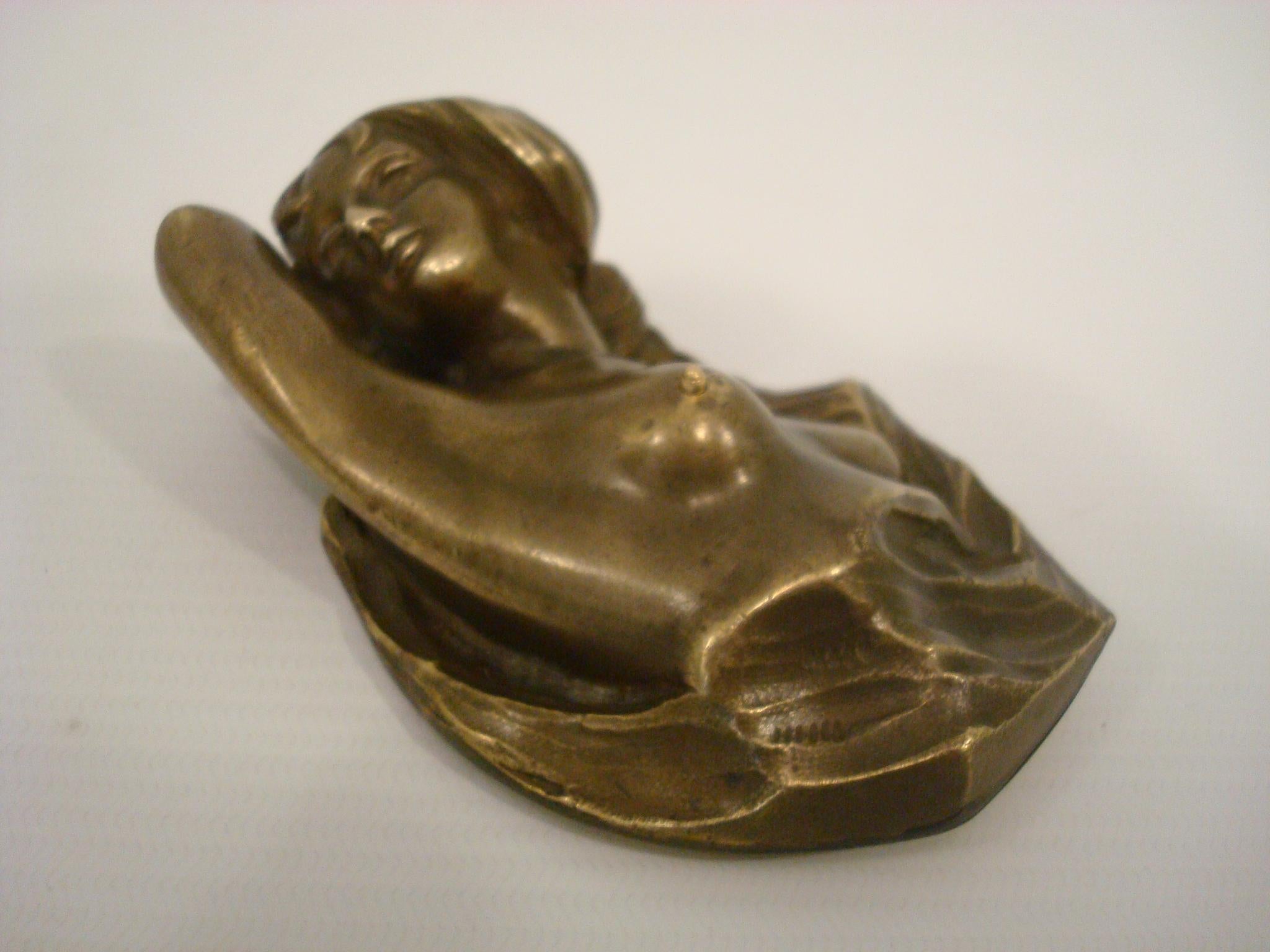 Art Nouveau Erotic / Nude Women Bronze Sculpture Table Bell Push, Austria, 1900´s For Sale