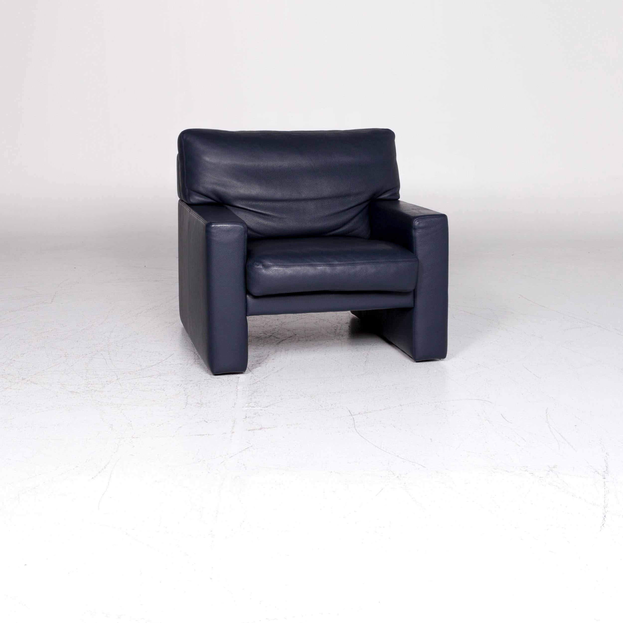 We bring to you an Erpo leather armchair blue.

 Product measurements in centimeters:
 
Depth: 92
Width: 86
Height: 78
Seat-height: 42
Rest-height: 51
Seat-depth: 48
Seat-width: 56
Back-height: 37.
 