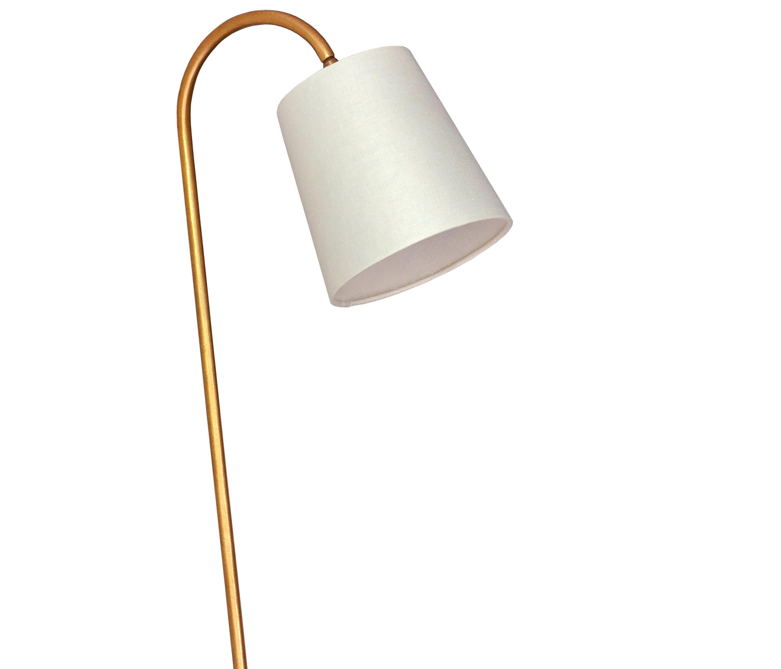 Designed as a practical and versatile floor lamp, with a smooth curve and long stem. Steel with decorative finish.
Currently available on a 4 week lead time.

Linen lampshade included
Lampshade dimensions: Ø 15 top x Ø 20 bottom x H 21 cm / Ø 5,90″