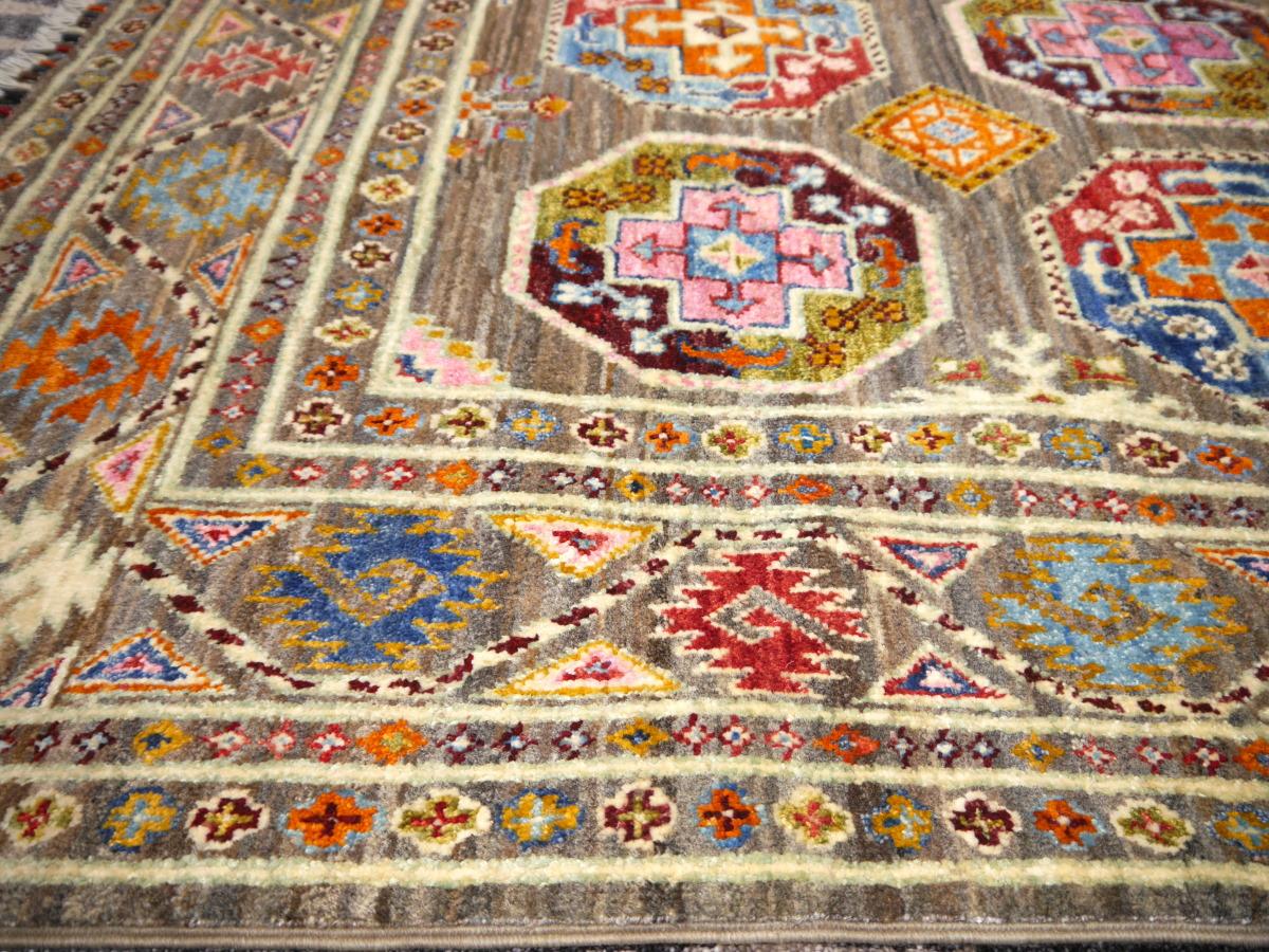 Wool Ersari Afghan Rug with Natural Dyes Hand Knotted Ariana Rugs from Afghanistan For Sale