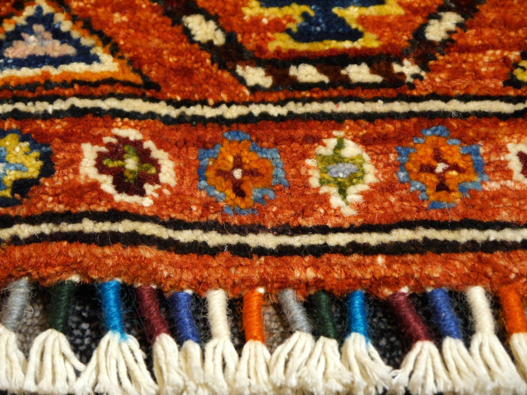 Ersari afghanischer Ersari-Teppich mit natürlichen Farbstoffen, handgeknüpft (Wolle) im Angebot