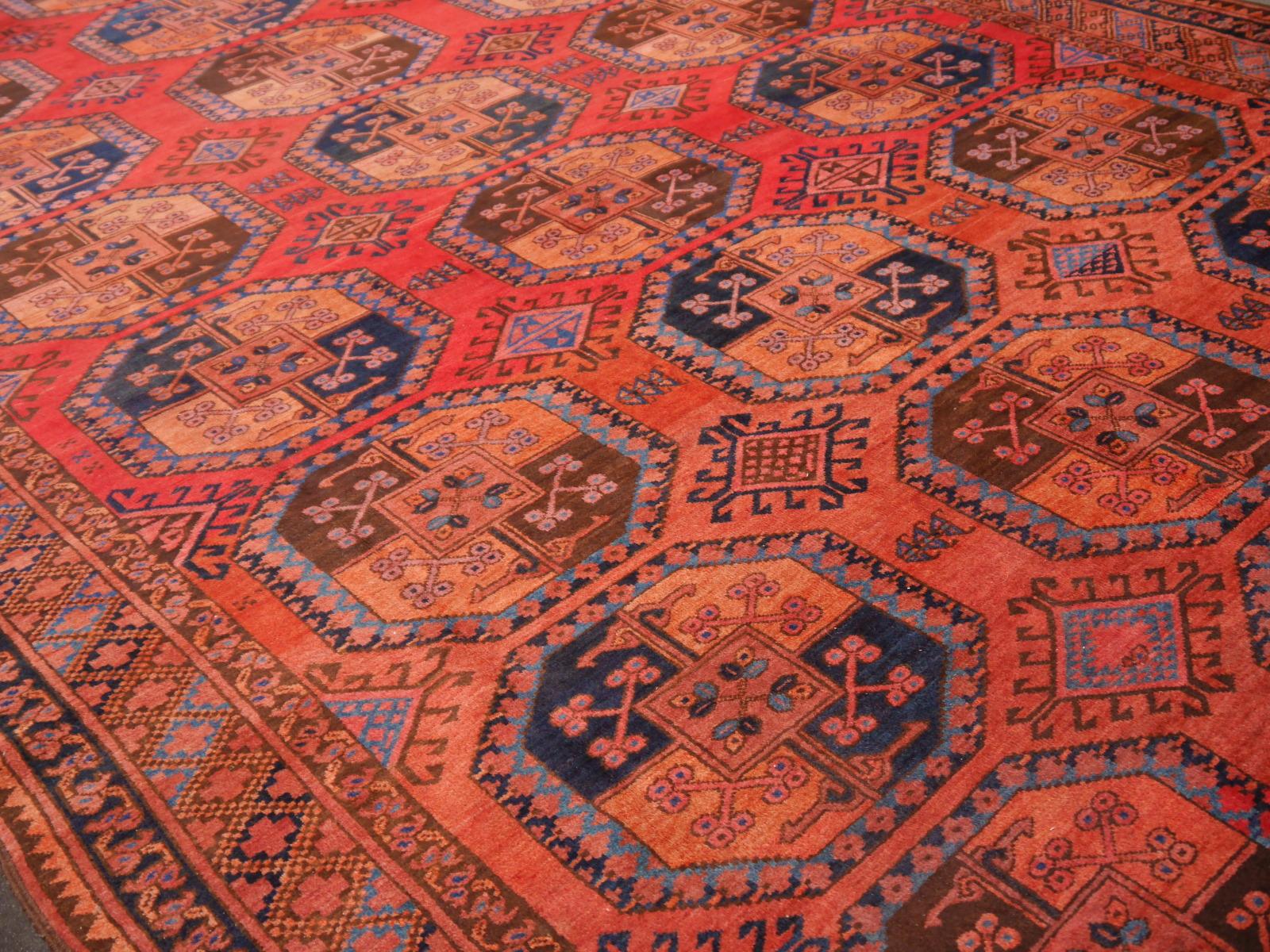 Ersari Antique Turkmen Gentlemens Carpet Large Size 6