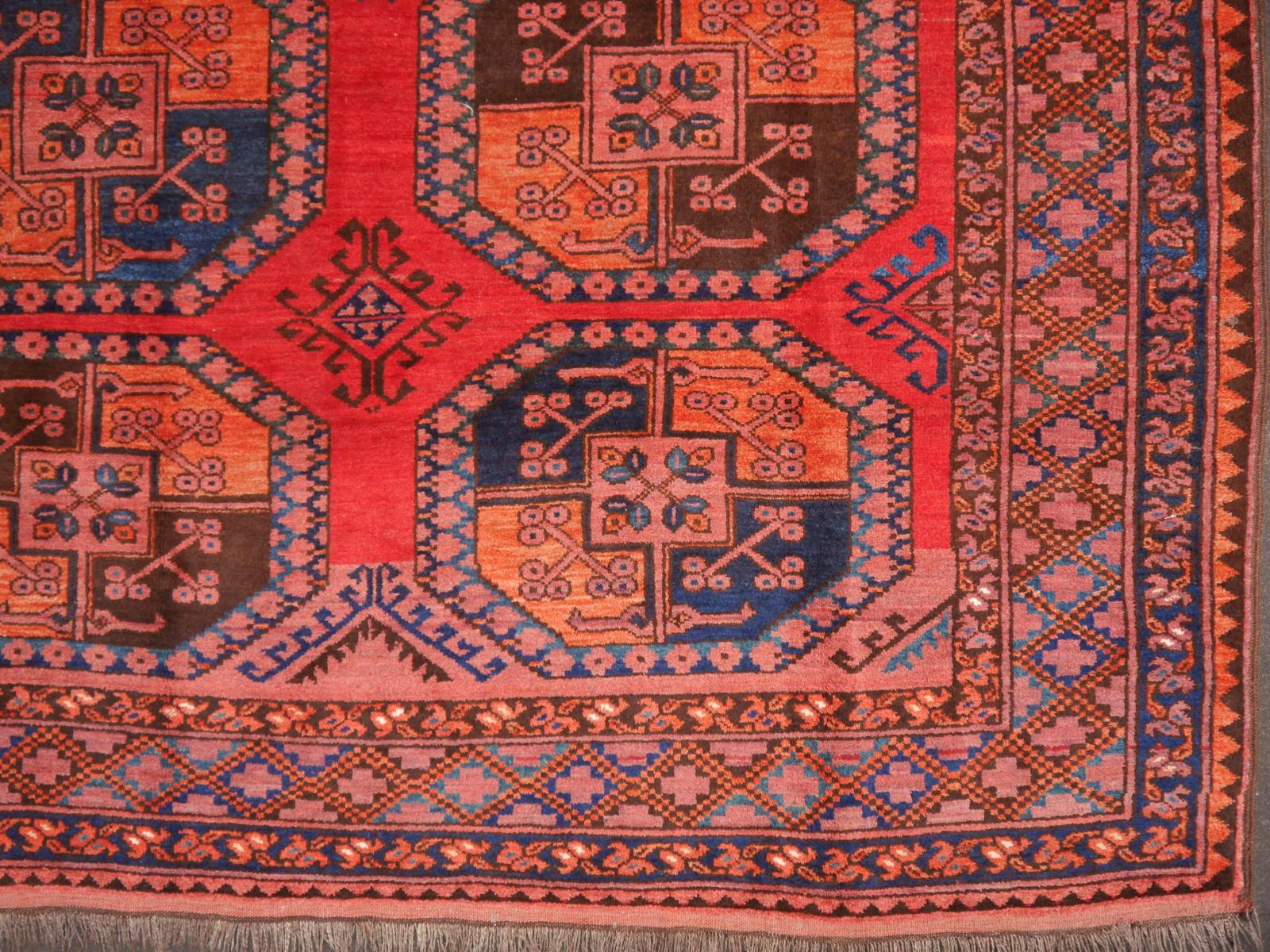 Ersari Antique Turkmen Gentlemens Carpet Large Size In Good Condition In Lohr, Bavaria, DE