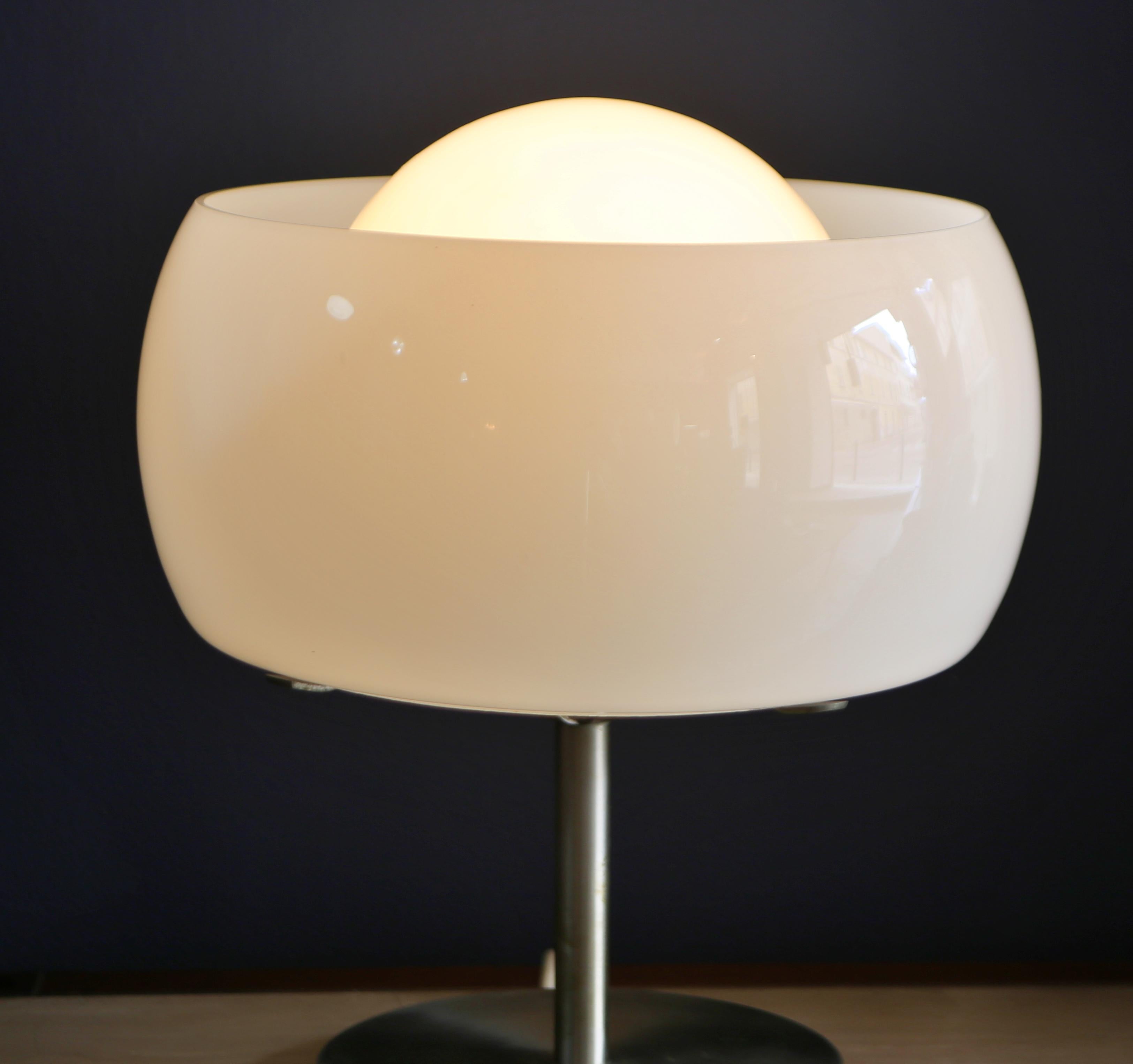 Italian 'Erse' Table Lamp by Vico Magistretti for Artemide 1964 For Sale