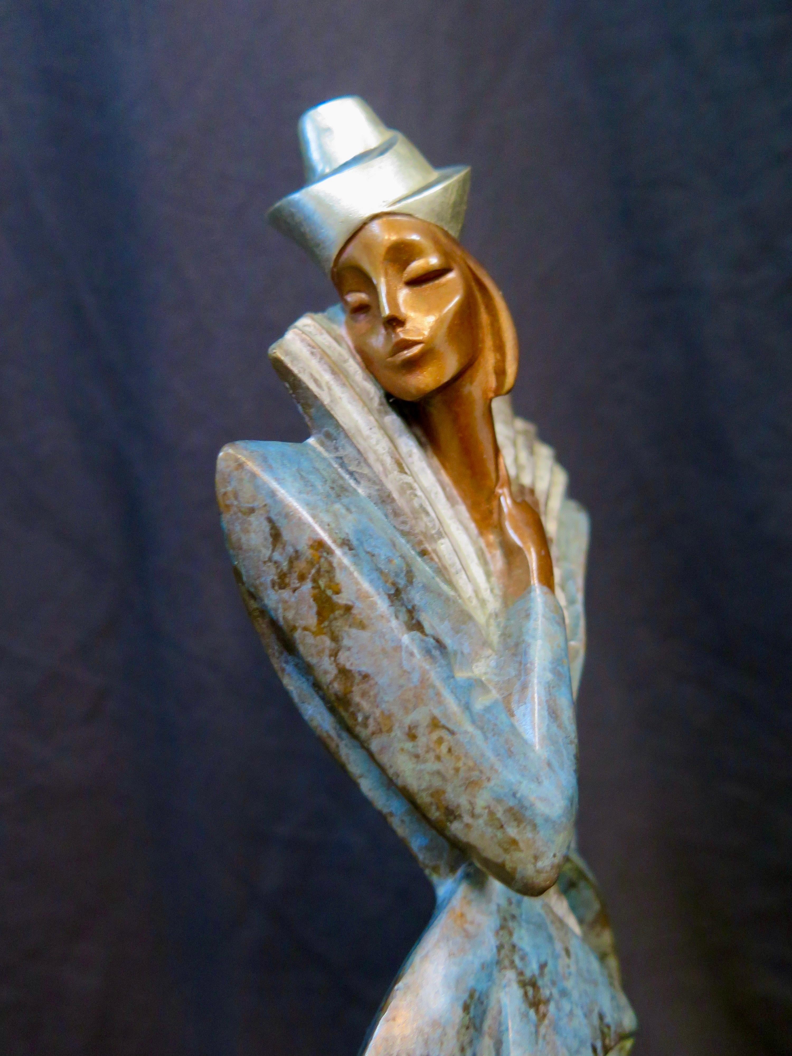 Peint à froid Erte comme femme à la mode autrichienne en bronze