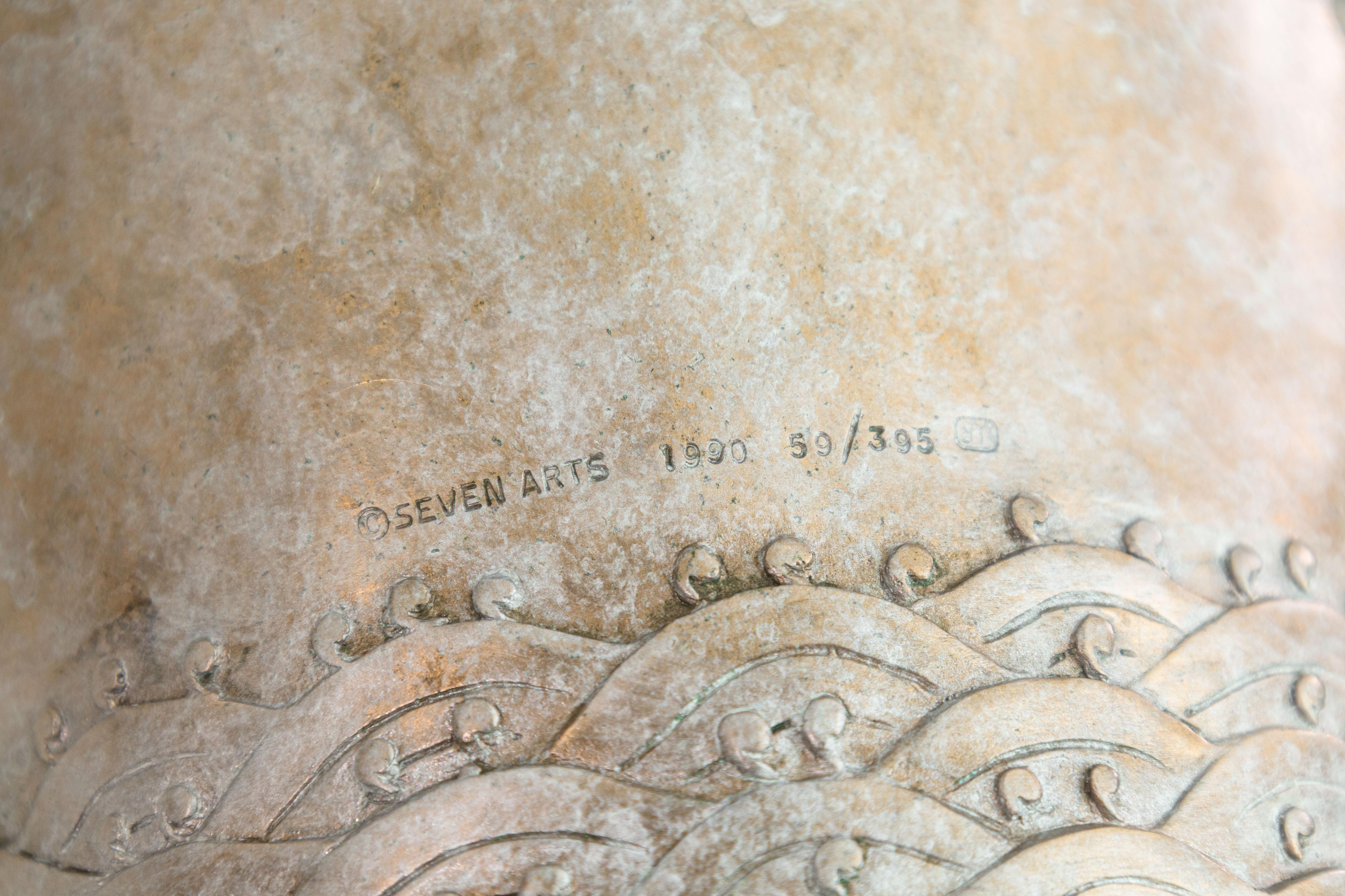 Erte - Oriental Mystery Objets de'Arte, 1990 Vase d'art en bronze doré signé 59/395 2