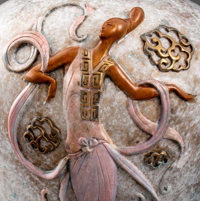Patinierte Bronzevase „Oriental Mystery“ von Erte, 1990 (20. Jahrhundert) im Angebot