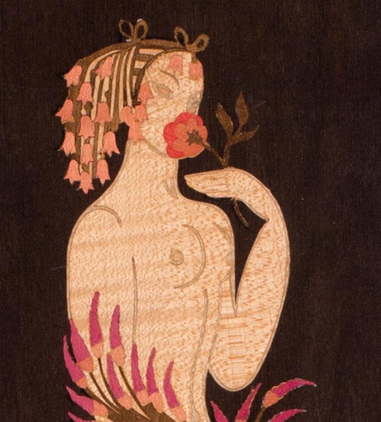 ROMAIN DE TIRTOFF, DETTO ERTE (RUSSO/FRANCESE, 1892-1990)
LA LETTERA V DELLA SERIE DELL'ALFABETO
Pannello intarsiato
Firmato `Erte' (in basso a destra)
29,3/4 x 20,1/4 pollici (75,6 x 51,5 cm) inclusa la cornice
L'intarsio incredibilmente delicato è