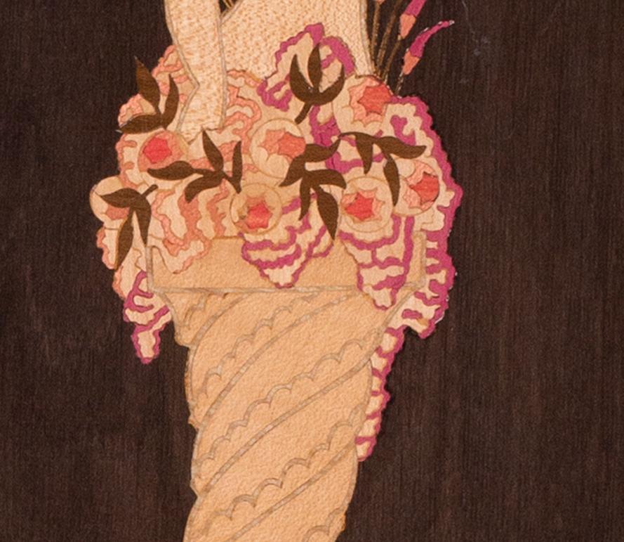 Pannello intarsiato firmato da Erte raffigurante la lettera 'V' della serie dell'alfabeto in vendita 3