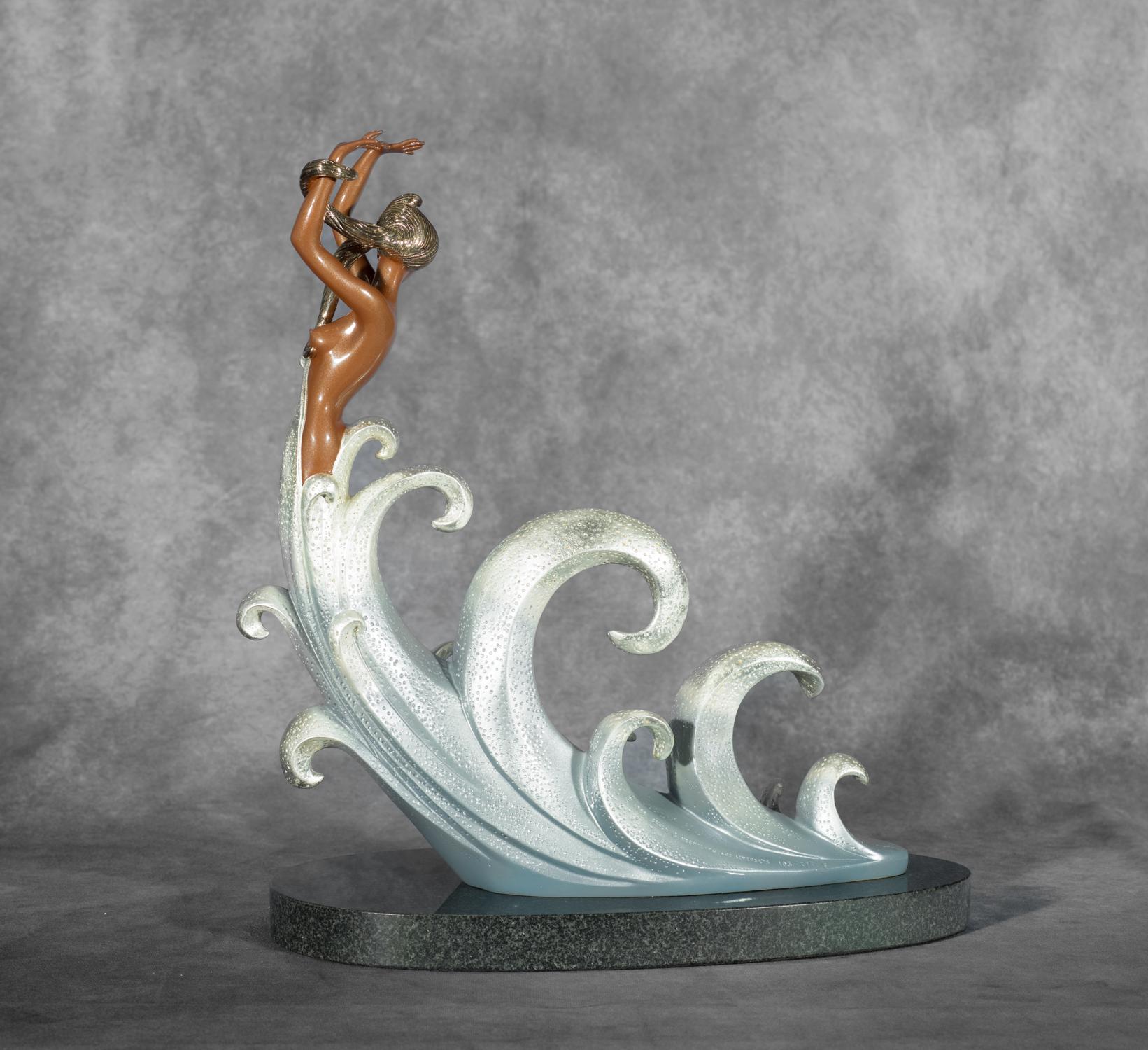 The Wave (Art déco), Sculpture, von Erté