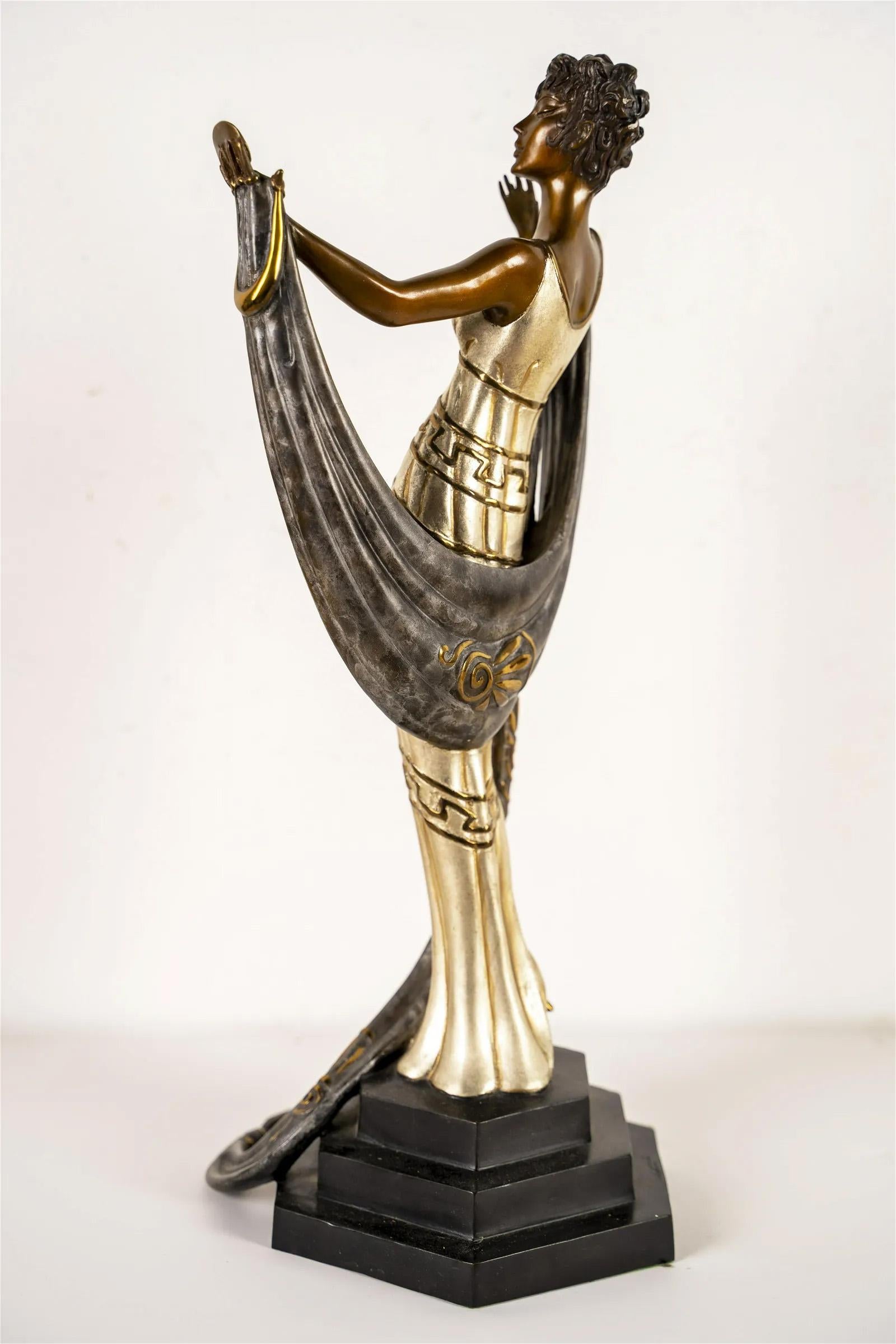 Vintage French Elegant Art Deco Signed Bronze Figural Sculpture La Coquette Rare For Sale 3