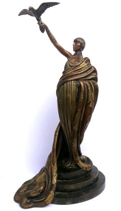 Victoire Bronze Sculpture