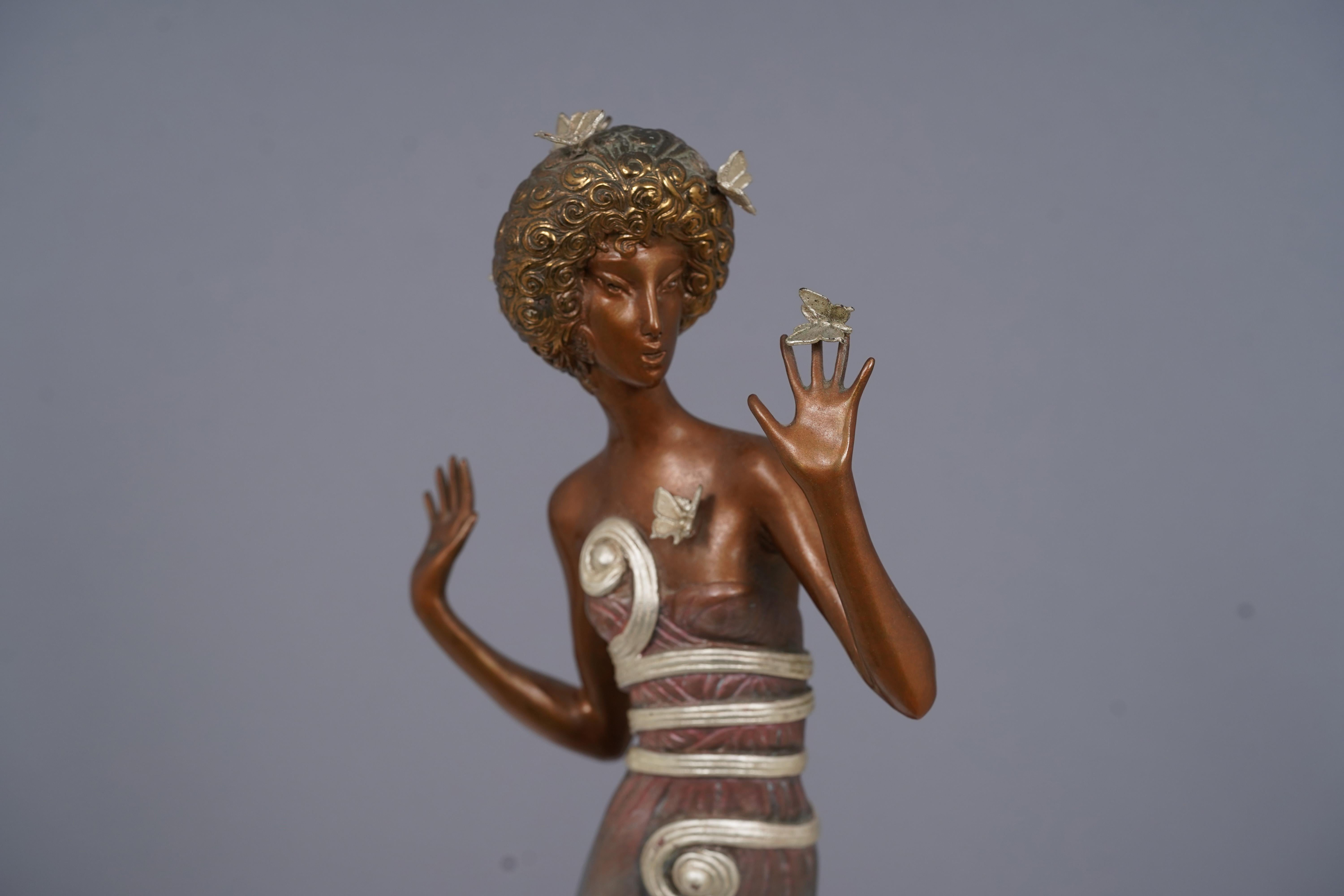 Portrait de femme en bronze original signé Art déco, édition limitée en vente 1