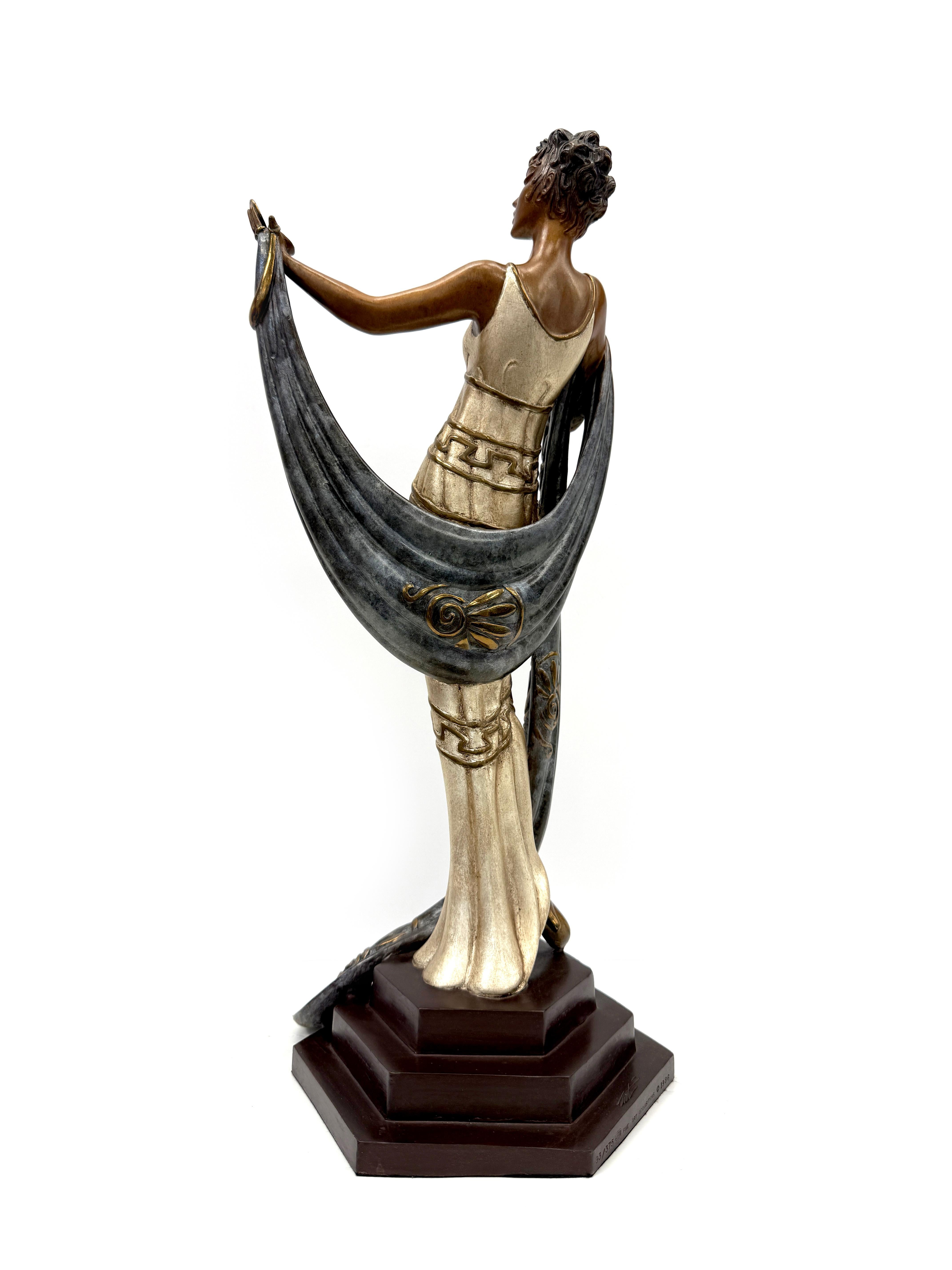 La Coquette (scultura in bronzo) - Sculpture Art Déco di Erté