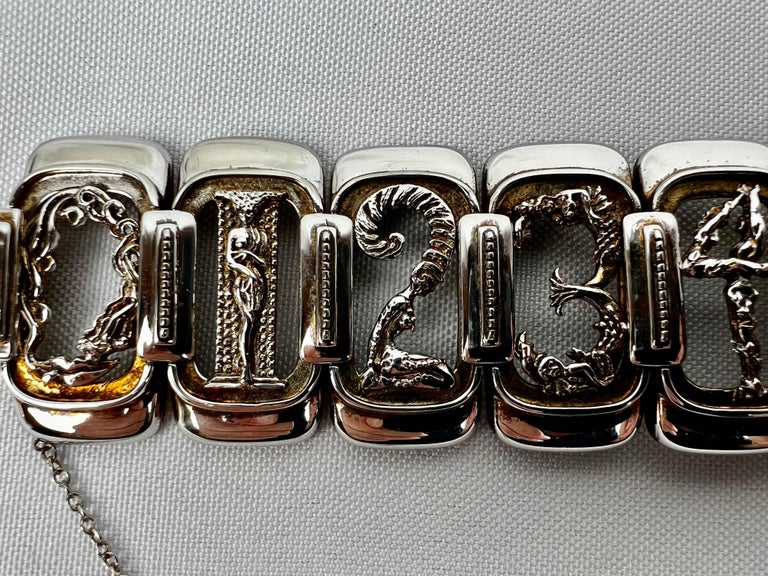 Sterling Silver Figural Numbers Bracelet by and marked Erté  In Good Condition For Sale In West Palm Beach, FL