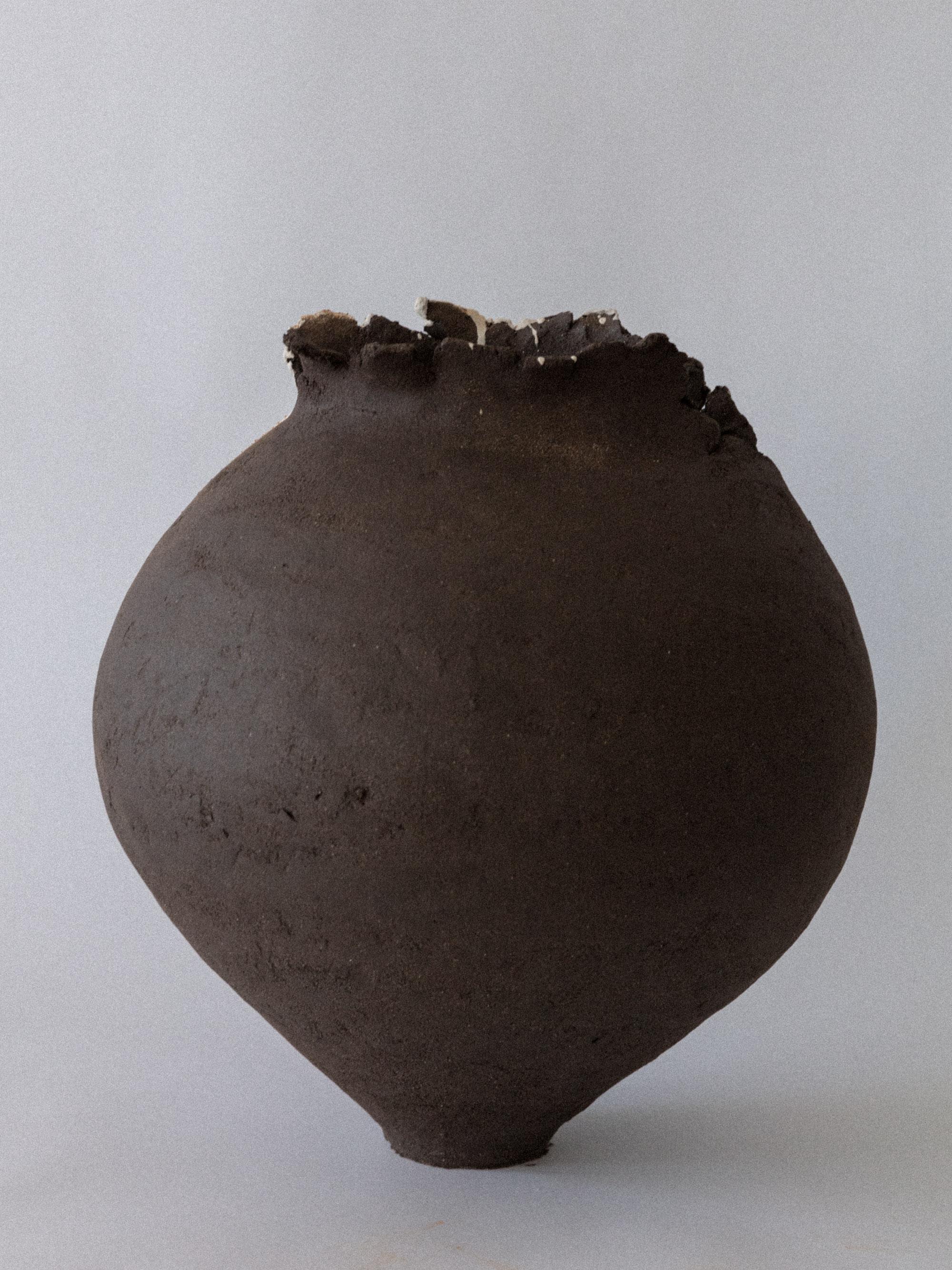 Americano Vaso di eruzione n. 2 in vendita