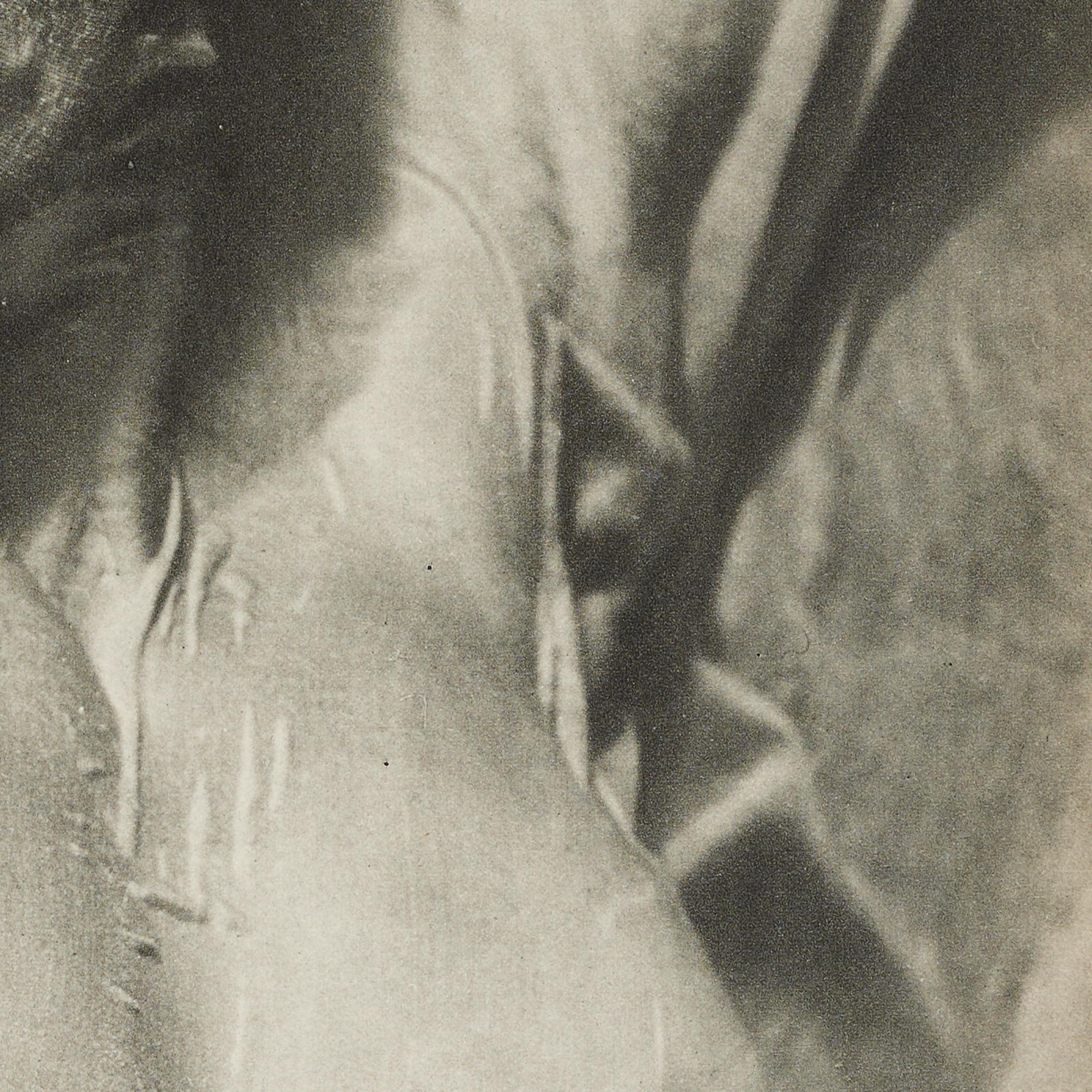 Erwin Blumenfeld Heliogravüre aus Verve Vol. I Nr. 1, Paris 1937 - Gerahmt im Angebot 7