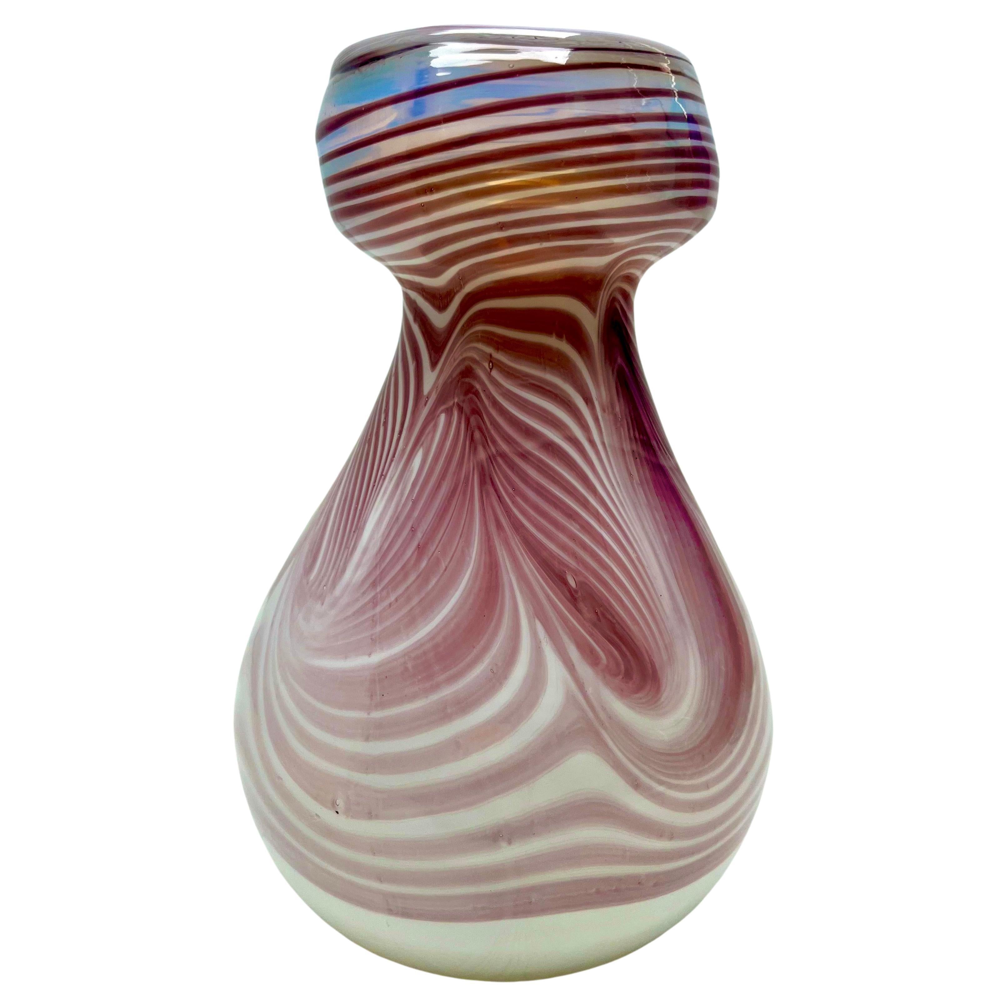 Erwin Eisch Collection, Signed Vintage vase, thick-walled, heavy - art glass

Stylish, German, hand-blown art glass vase from the Erwin Eich Collection, made in the Eisch Frauenau glassworks between 1979-1990. Erwin Eisch (German, born 1927) is