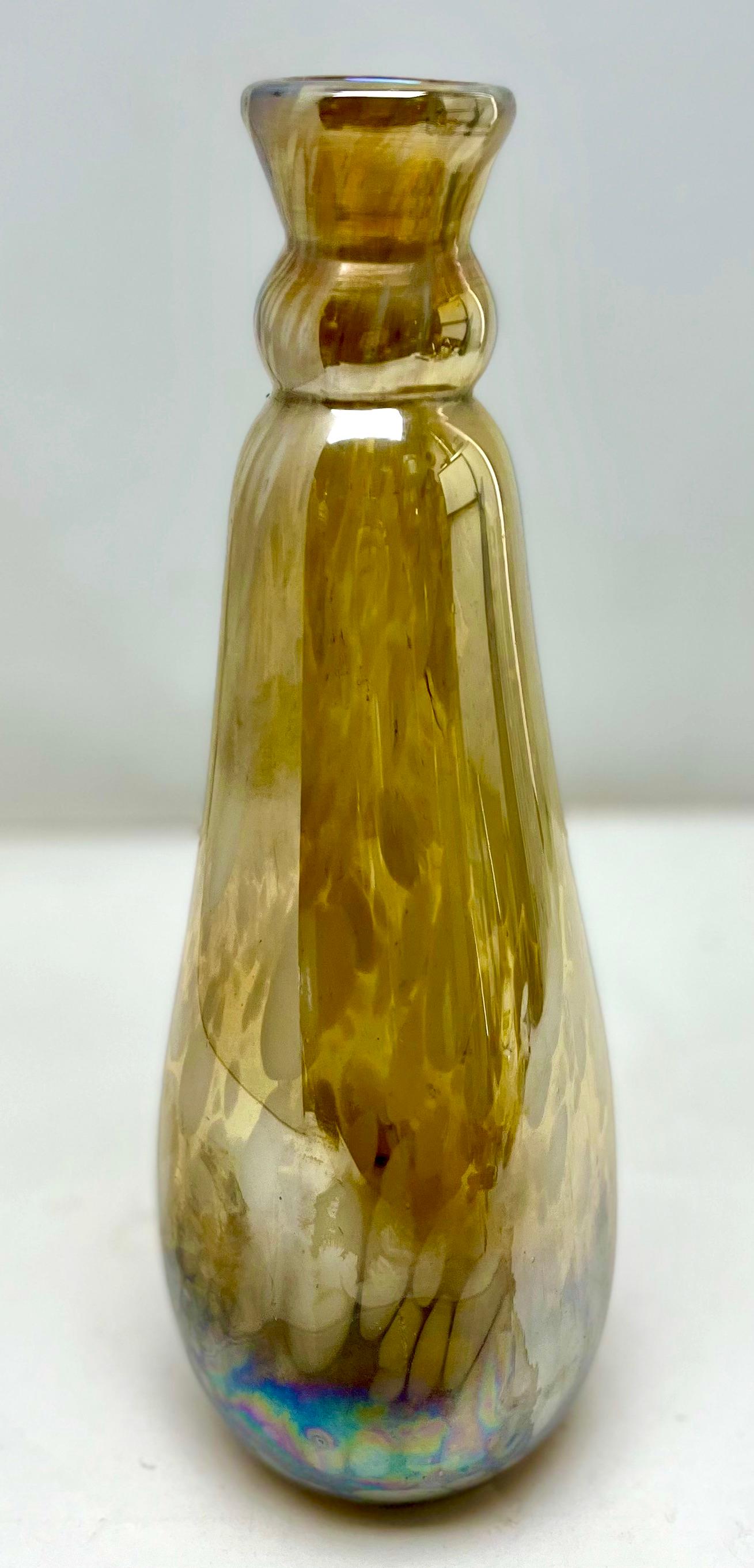 Erwin Eisch Collection, Vintage vase, thick-walled, heavy - art glass

Stylish, German, hand-blown art glass vase from the Erwin Eich Collection, made in the Eisch Frauenau glassworks between 1979-1990. Erwin Eisch (German, born 1927) is