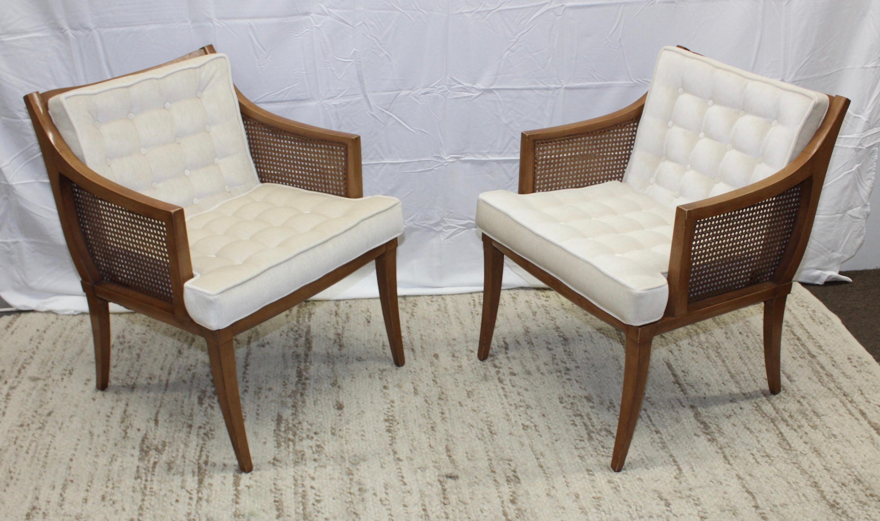 Stunning pair of 1960s Erwin Lambeth designed and manufactured by John Stuart lounge chairs. In vintage original condition, they need new upholstery.