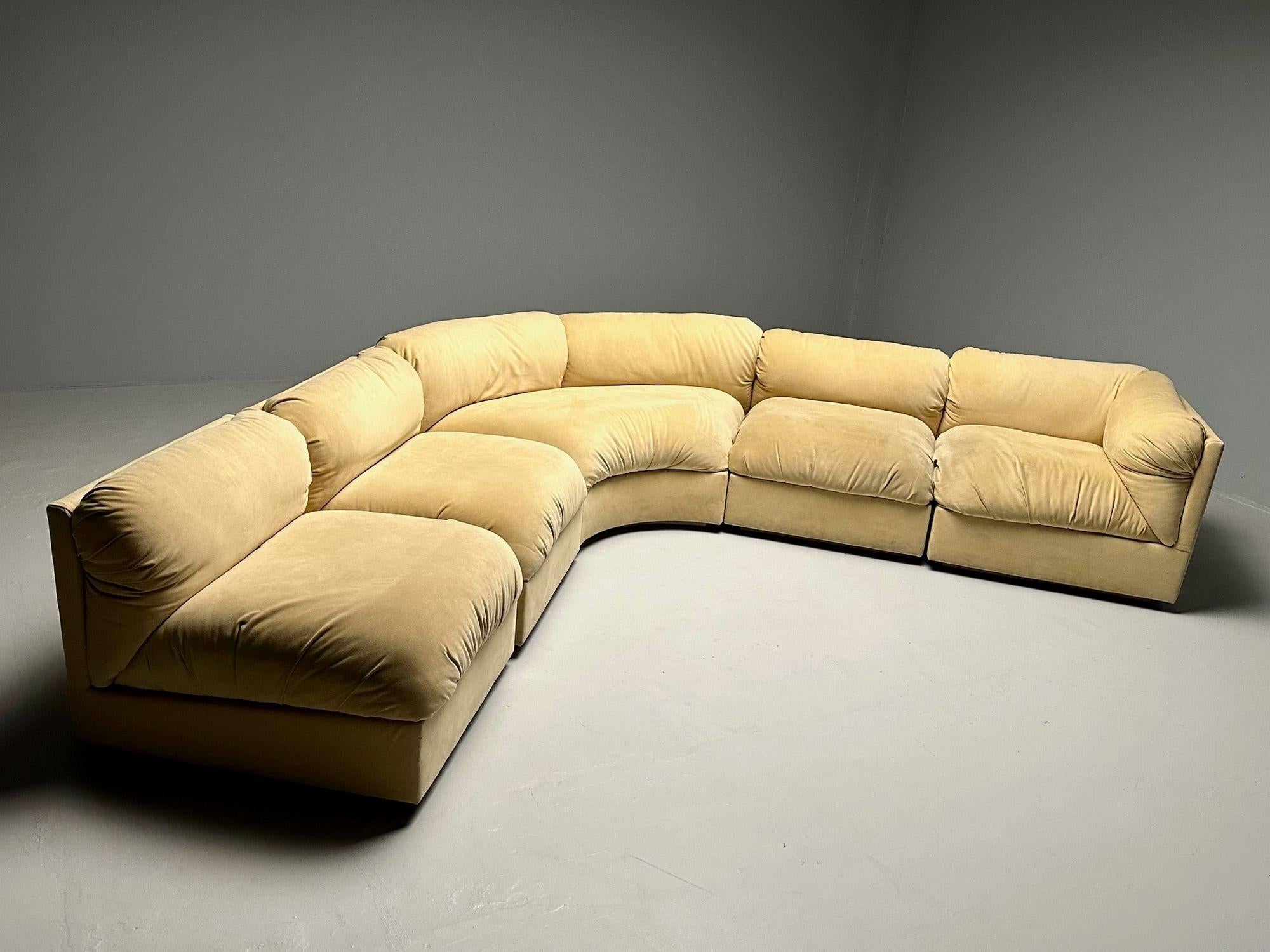 Erwin-Lambeth, Mid-Century Modern, Large Modular Sectional Sofa, Re-upholstery In Distressed Condition In Manhasset, NY
