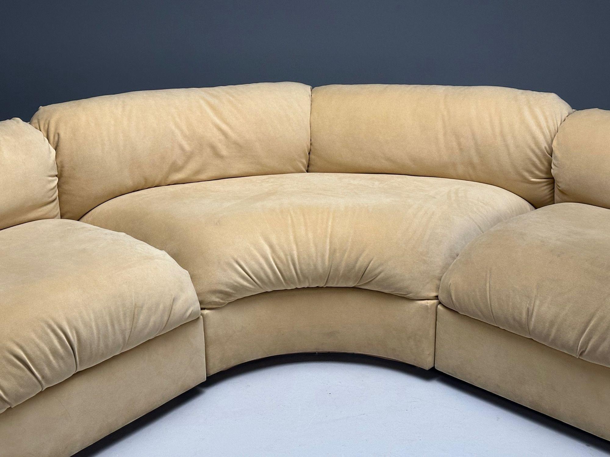 Tissu Erwin-Lambeth, mi-siècle moderne, grand canapé sectionnel modulaire, retapissé en vente