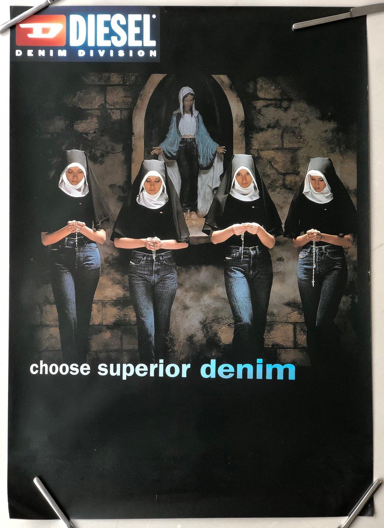 Erwin Olaf - Fashion Victims - 1998 Diesel (DSL) Dirty Denim - Billboard-Poster im Zustand „Hervorragend“ im Angebot in EINDHOVEN, NL
