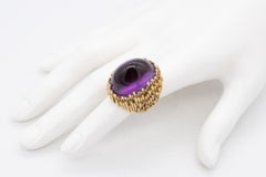 1960 New York Massiver Cocktail-Ring aus 18Kt Gold mit 45,28 Karat Amethyst von Erwin Perle