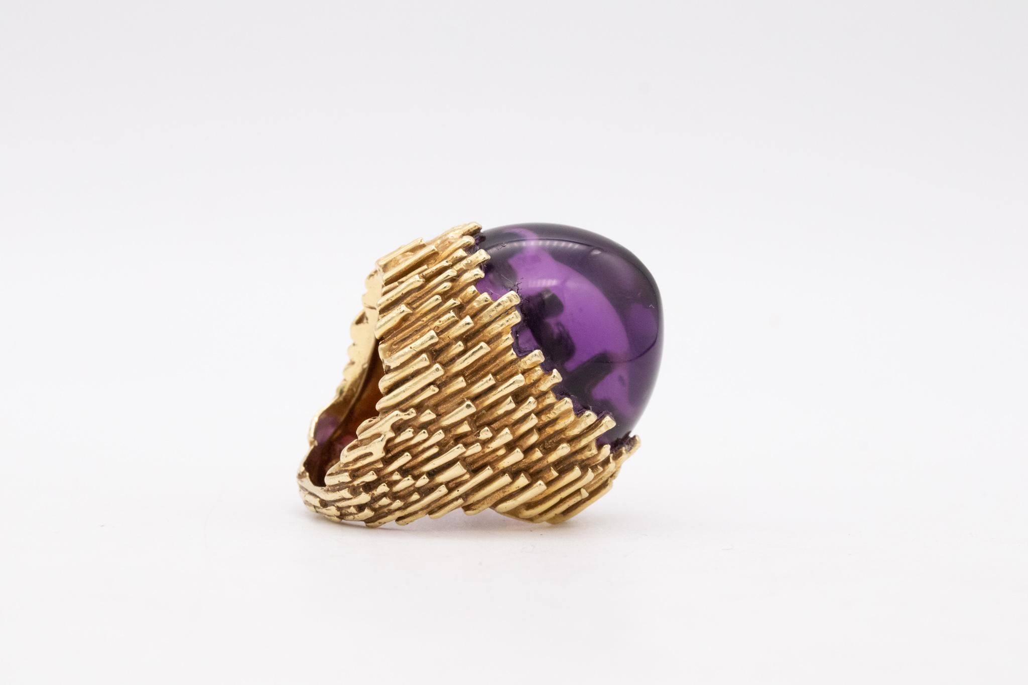 Cabochon Erwin Pearl 1960 New York Massive Cocktail Ring In 18Kt Gold 45.28 Cts Amethyst