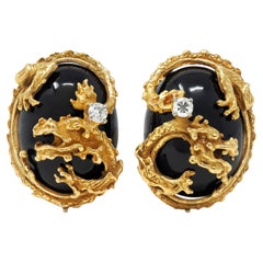 Erwin Pearl 1970's Diamond Onyx 18 Karat Gold Dragon Used Earrings