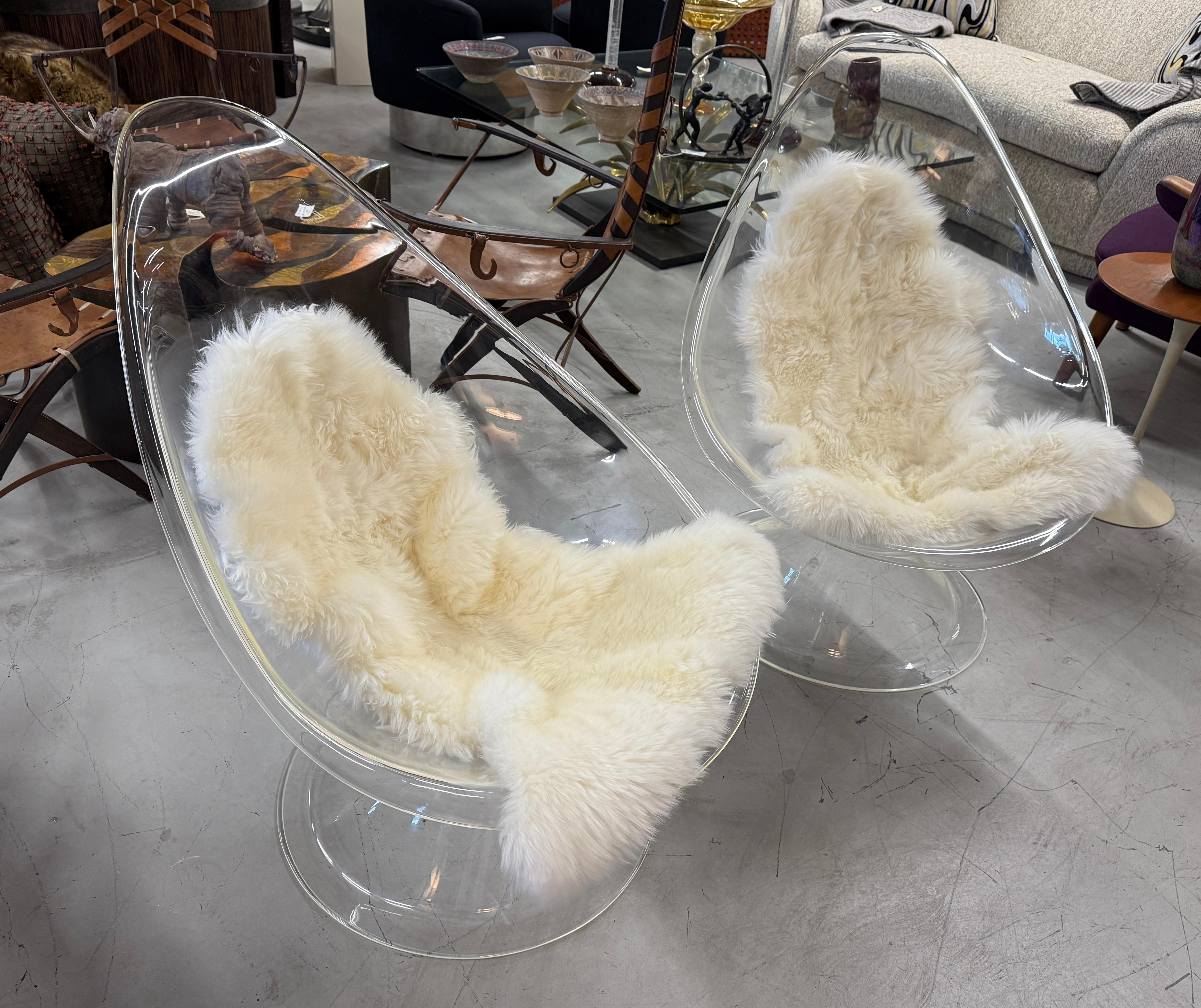 Sillones Lily Erwine & Estelle Laverne del Grupo Invisible en venta 5