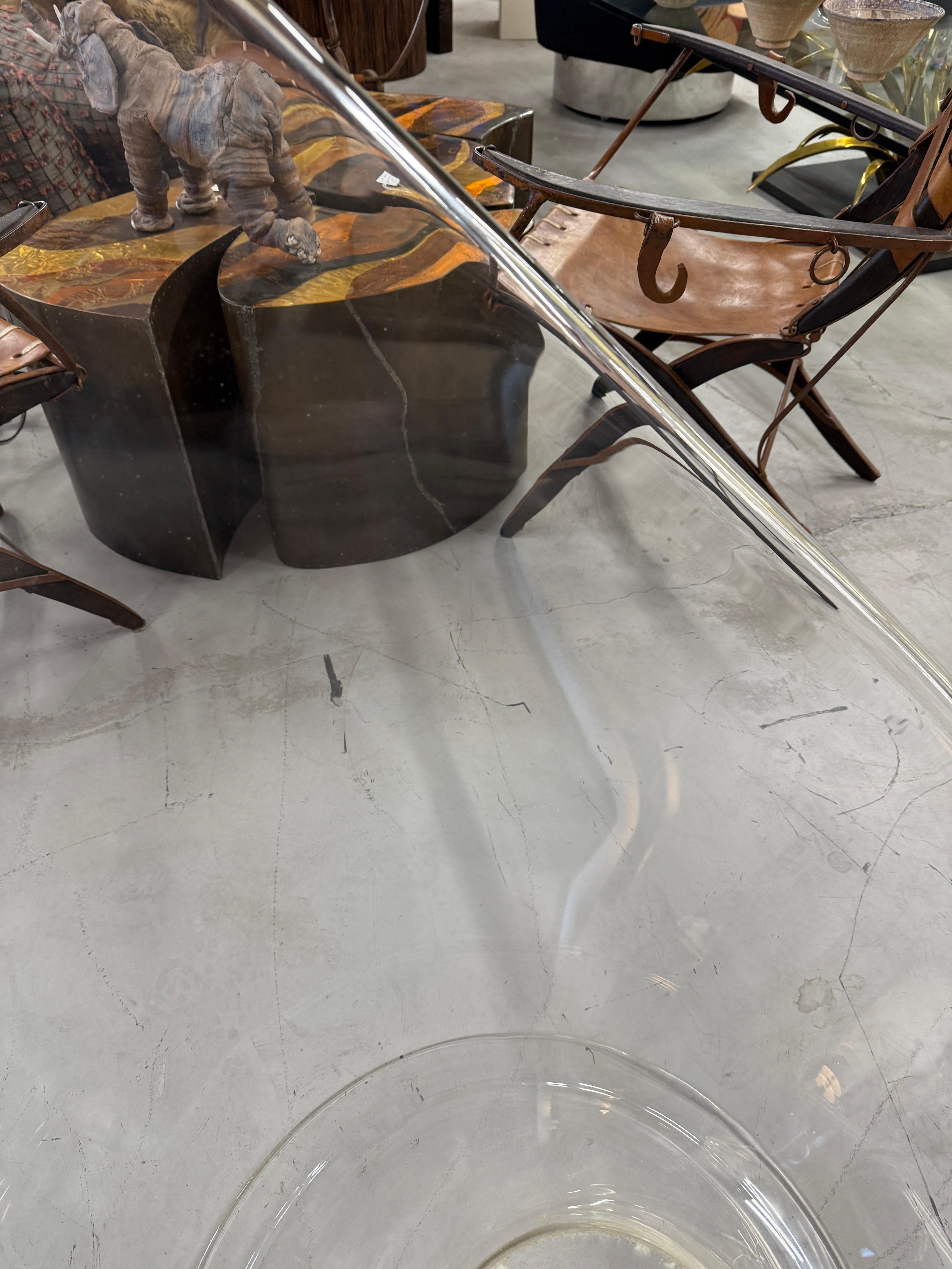 Sillones Lily Erwine & Estelle Laverne del Grupo Invisible mediados del siglo XX en venta